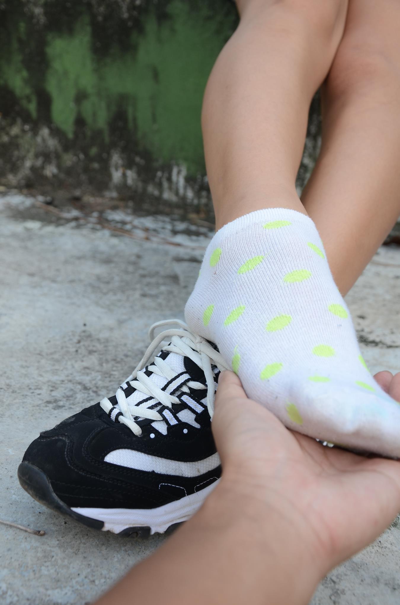 图片[47]-[战前女神] 美腿美足精品摄影套图 106 [189P] – 速更版-美库