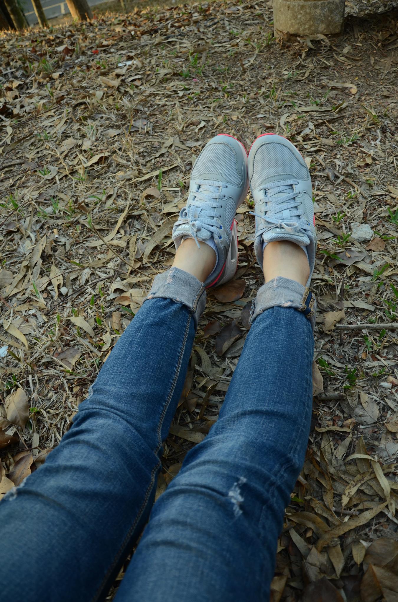 图片[26]-[战前女神] 美腿美足精品摄影套图 107 [137P] – 速更版-美库