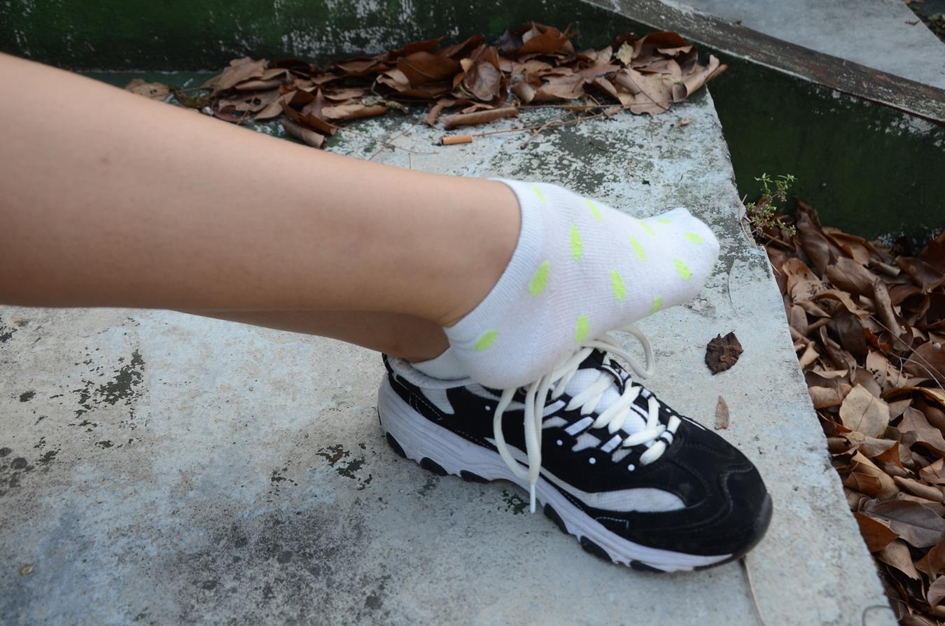 图片[51]-[战前女神] 美腿美足精品摄影套图 106 [189P] – 速更版-美库