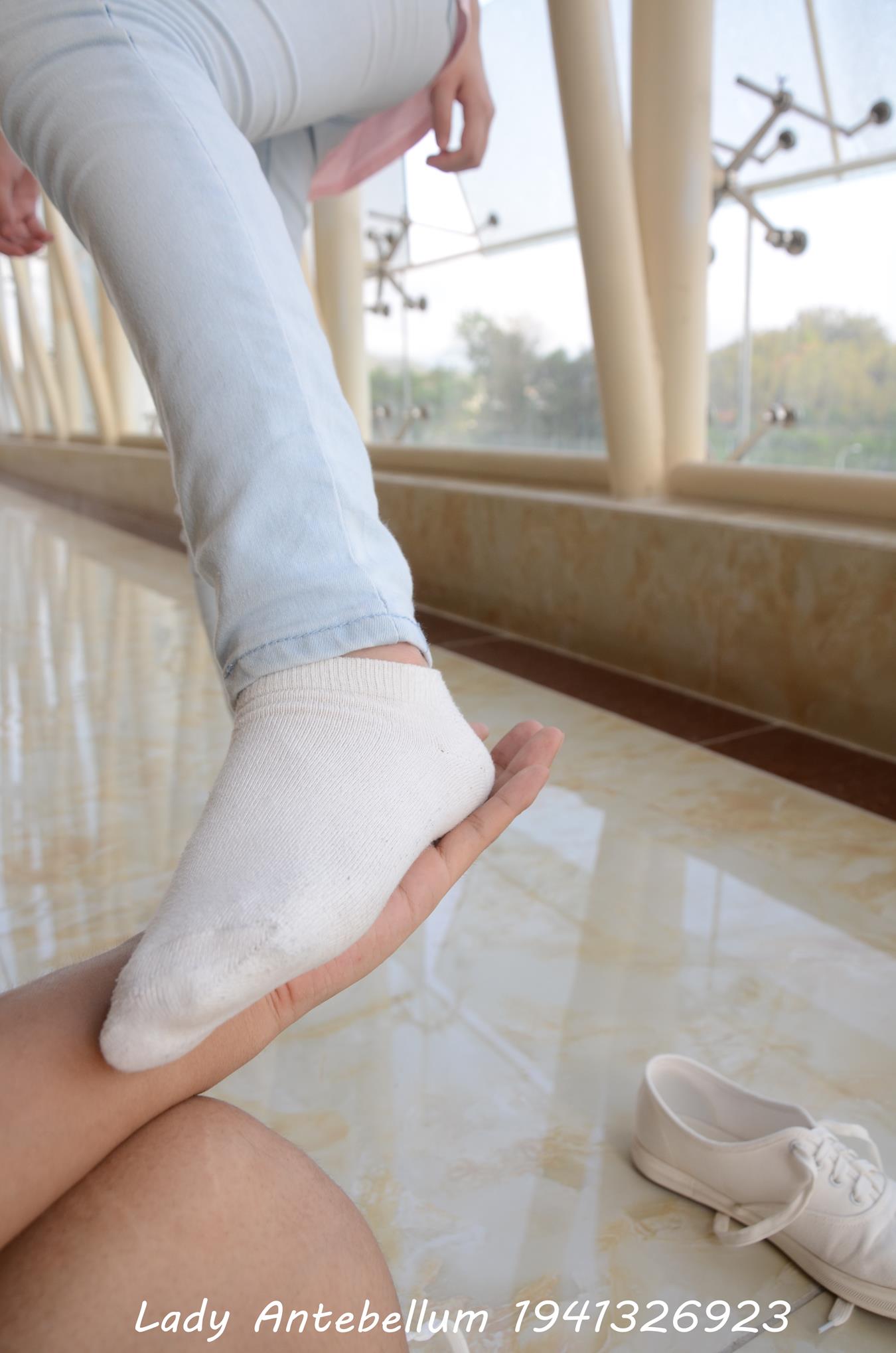 图片[94]-[战前女神] 美腿美足精品摄影套图 105 [98P] – 速更版-美库