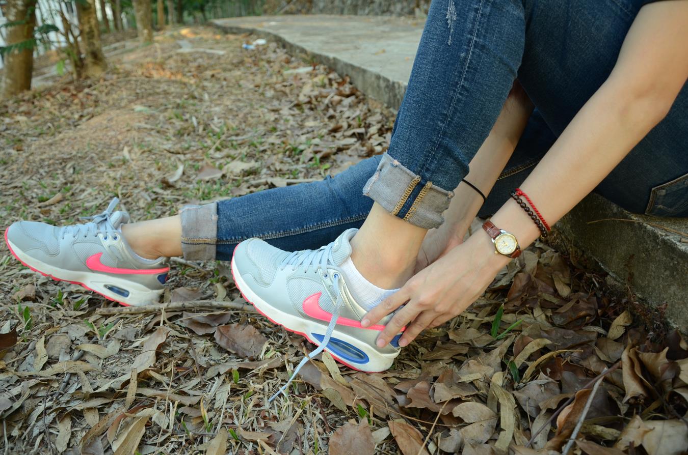 图片[44]-[战前女神] 美腿美足精品摄影套图 107 [137P] – 速更版-美库