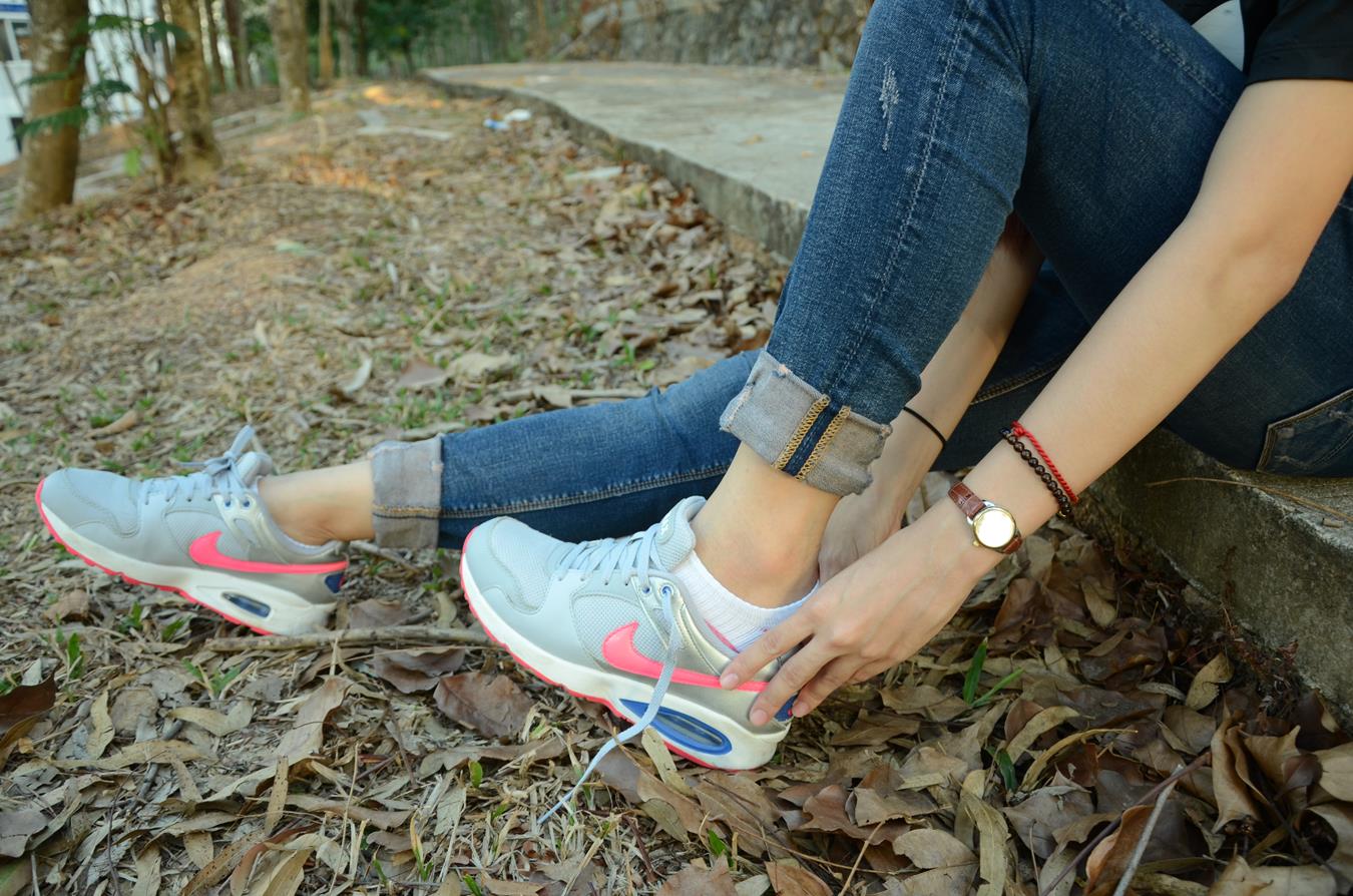 图片[45]-[战前女神] 美腿美足精品摄影套图 107 [137P] – 速更版-美库