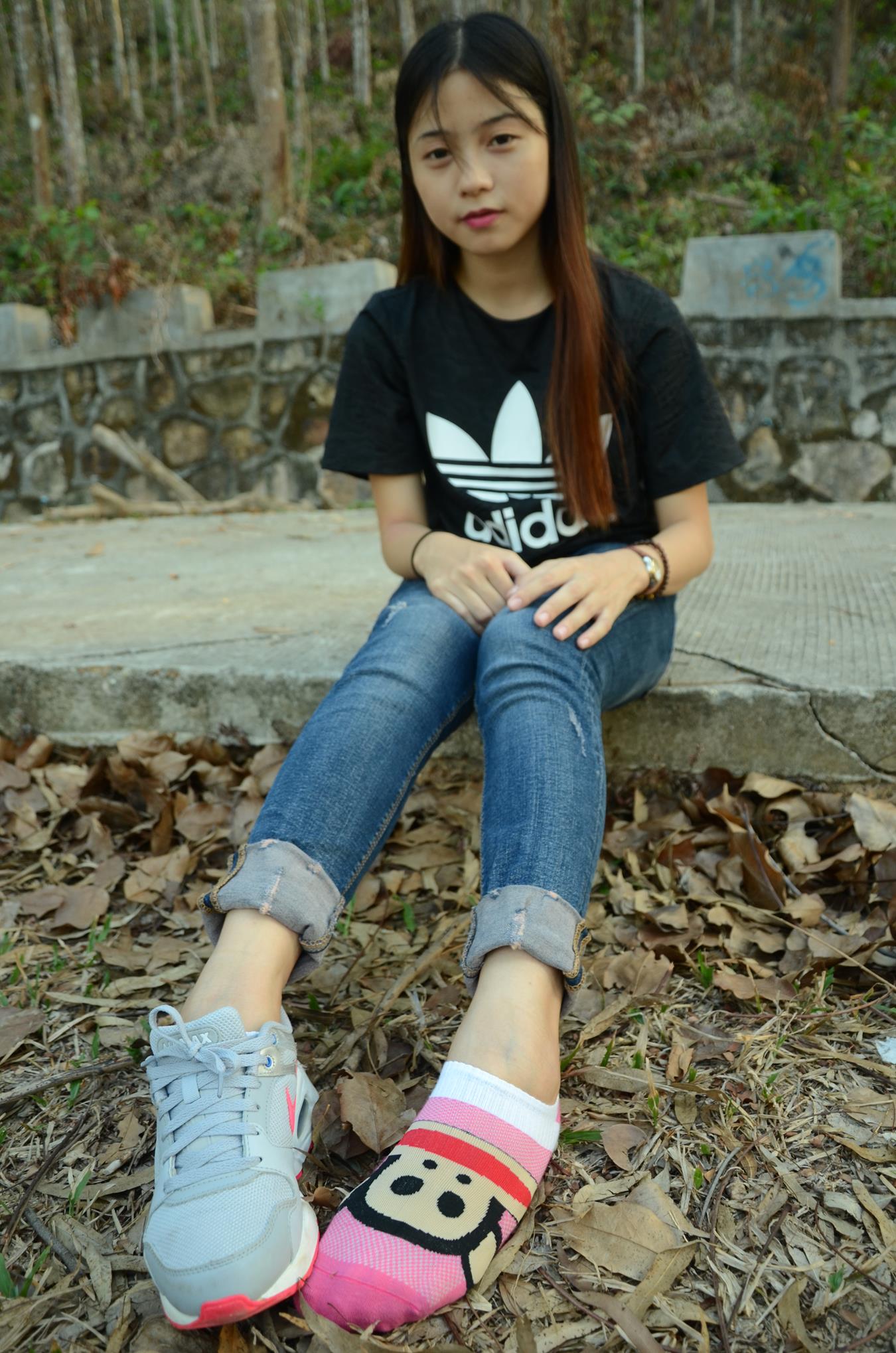 图片[61]-[战前女神] 美腿美足精品摄影套图 107 [137P] – 速更版-美库