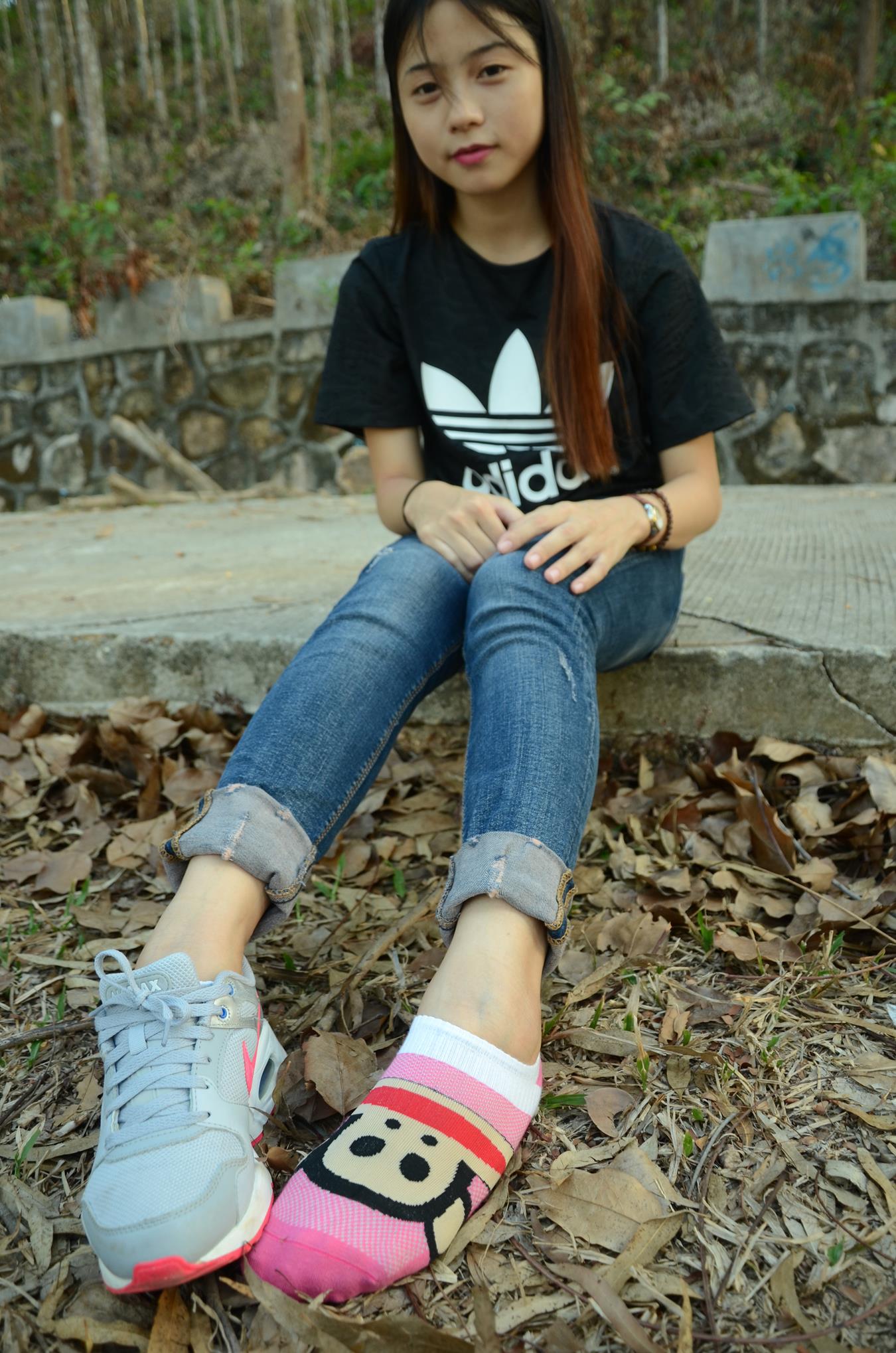 图片[63]-[战前女神] 美腿美足精品摄影套图 107 [137P] – 速更版-美库