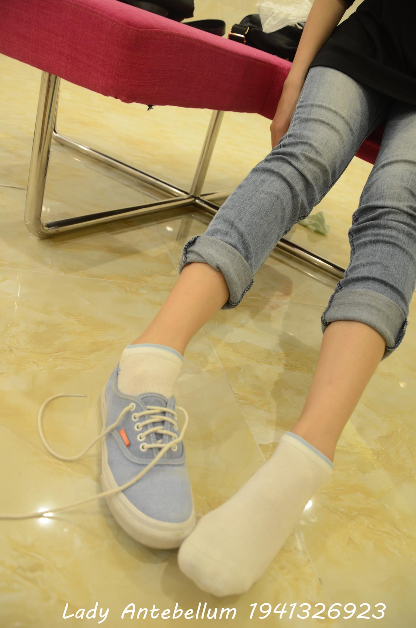 图片[19]-[战前女神] 美腿美足精品摄影套图 109 [121P] – 速更版-美库