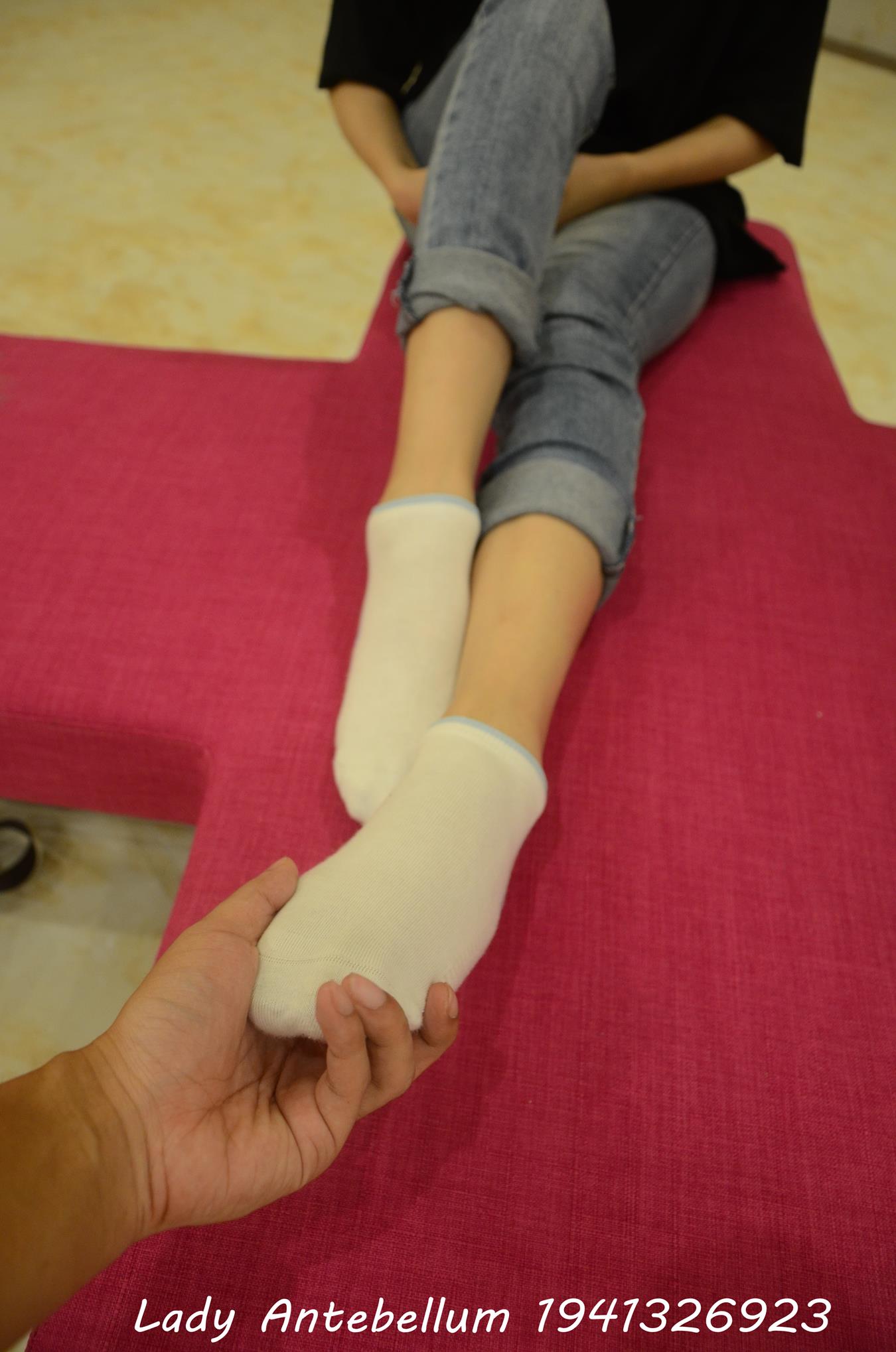 图片[39]-[战前女神] 美腿美足精品摄影套图 109 [121P] – 速更版-美库