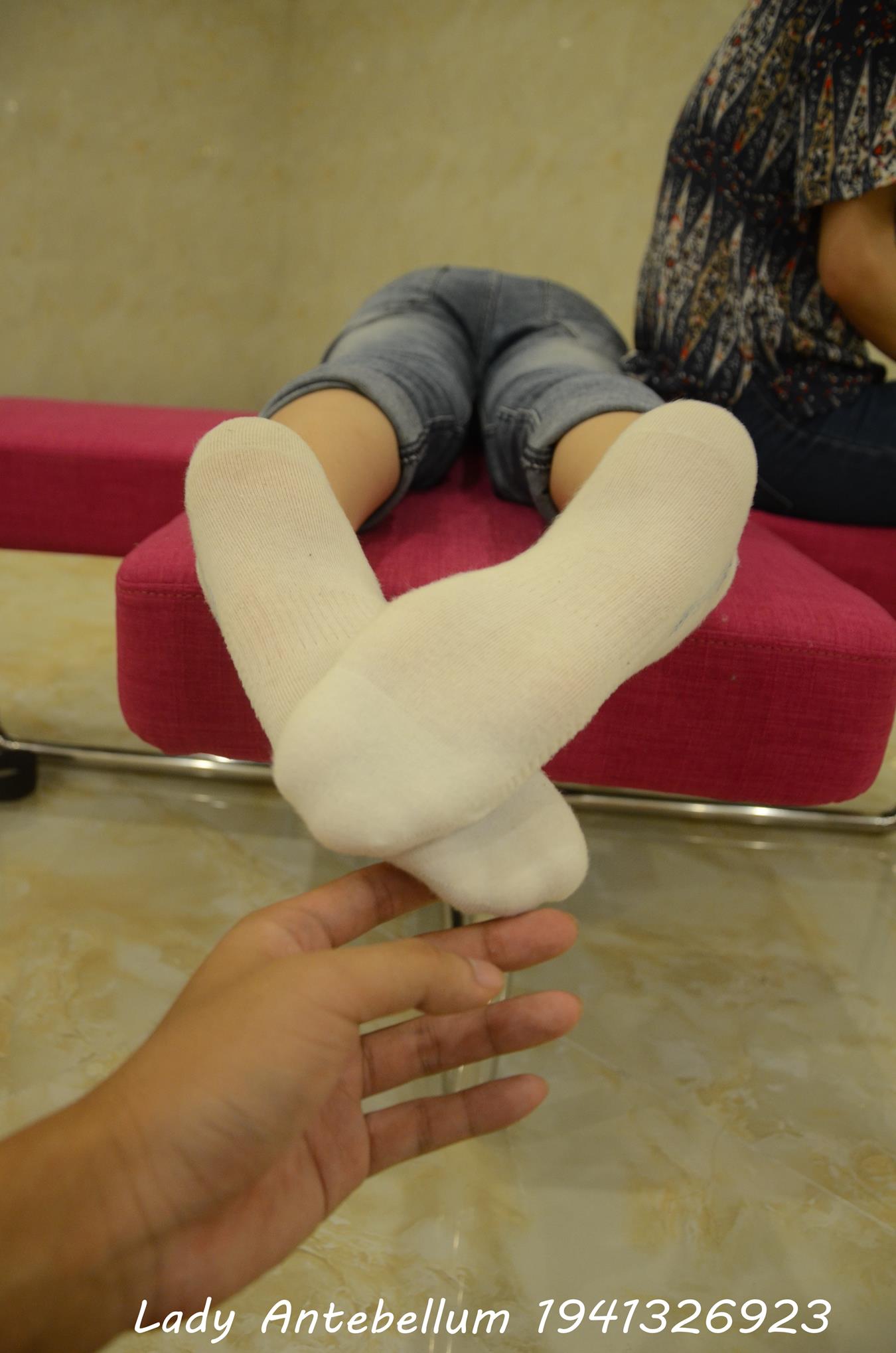 图片[73]-[战前女神] 美腿美足精品摄影套图 109 [121P] – 速更版-美库