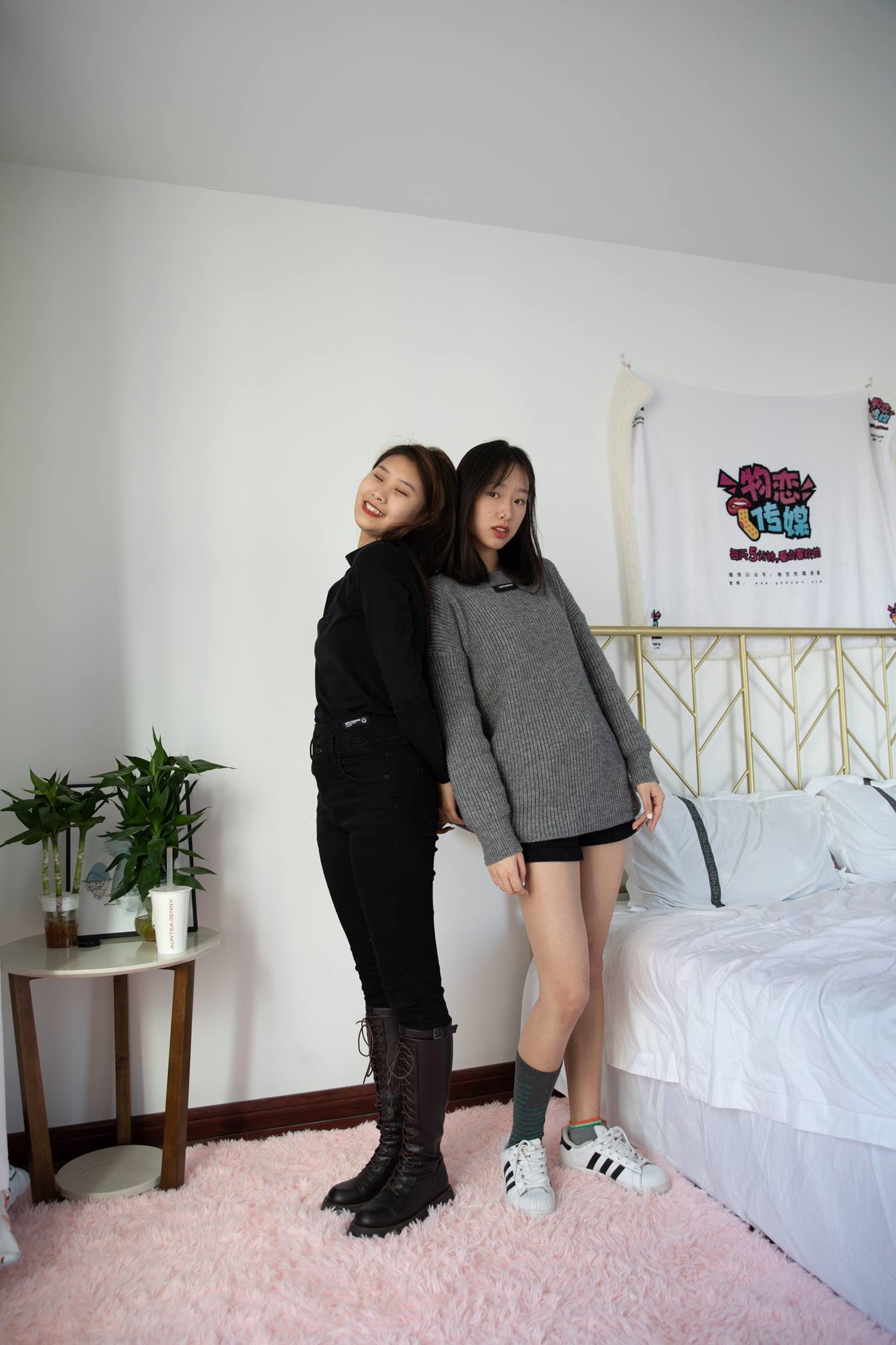 图片[18]-物恋传媒 NO.696 闺蜜-玉兰露珠[163P] – 速更版-美库