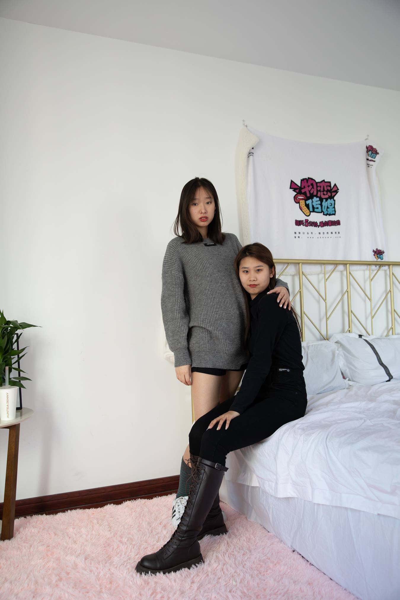 图片[23]-物恋传媒 NO.696 闺蜜-玉兰露珠[163P] – 速更版-美库