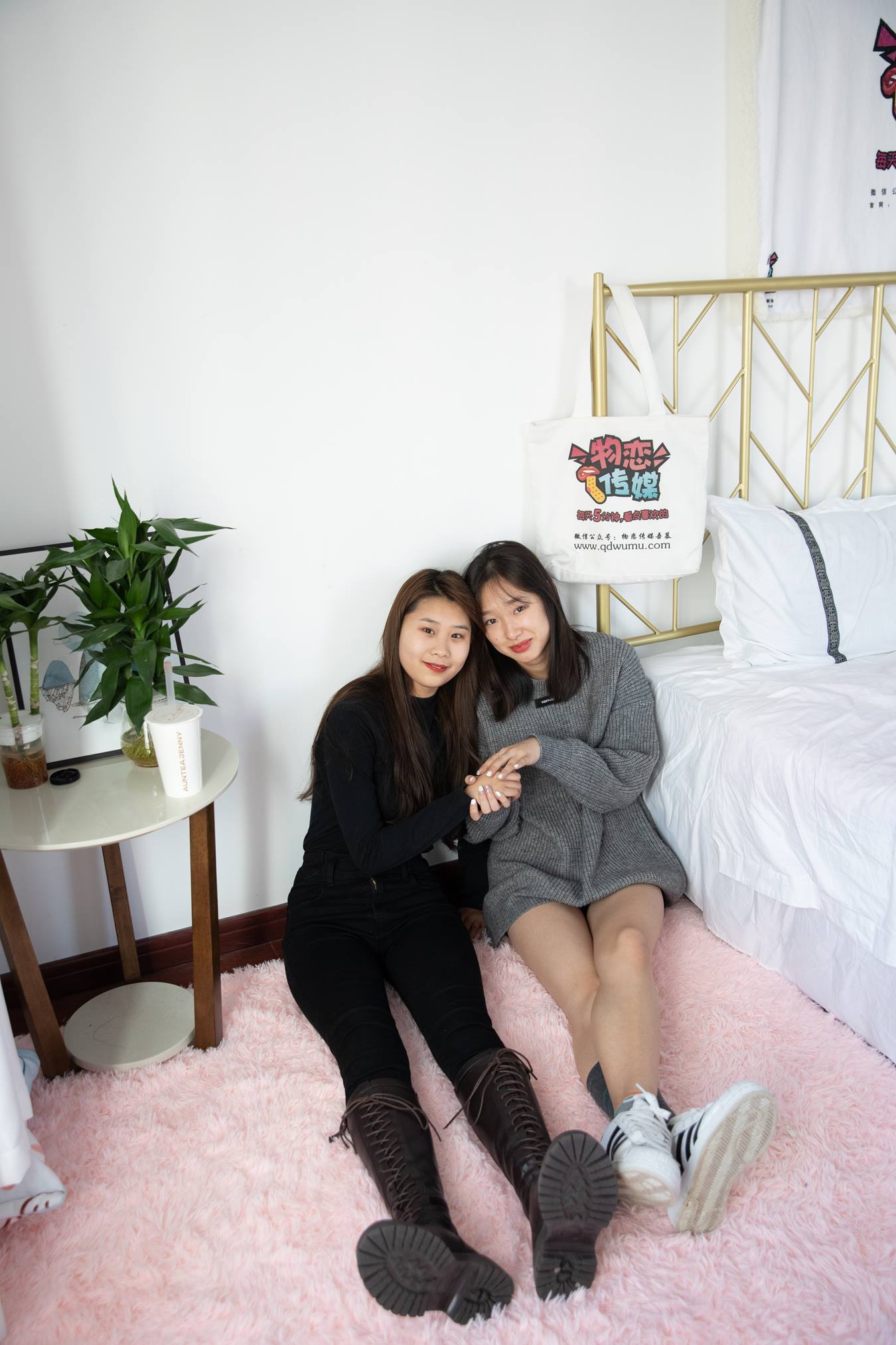 图片[47]-物恋传媒 NO.696 闺蜜-玉兰露珠[163P] – 速更版-美库