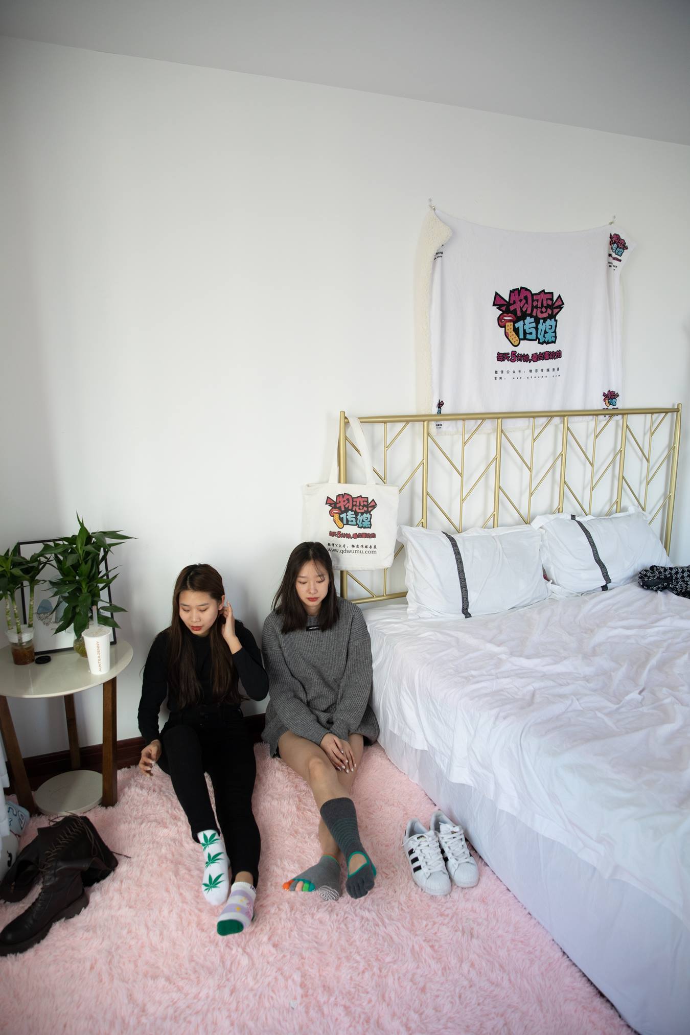 图片[56]-物恋传媒 NO.696 闺蜜-玉兰露珠[163P] – 速更版-美库