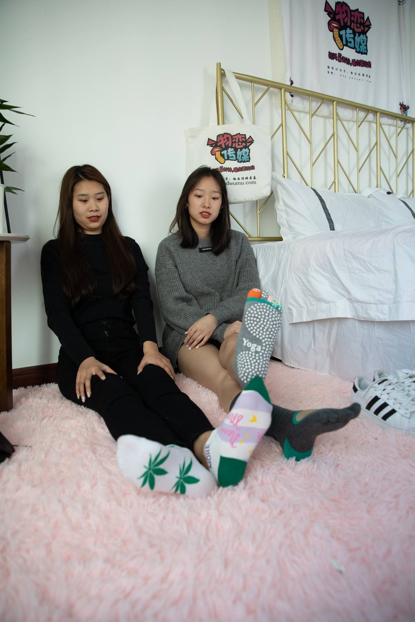 图片[58]-物恋传媒 NO.696 闺蜜-玉兰露珠[163P] – 速更版-美库