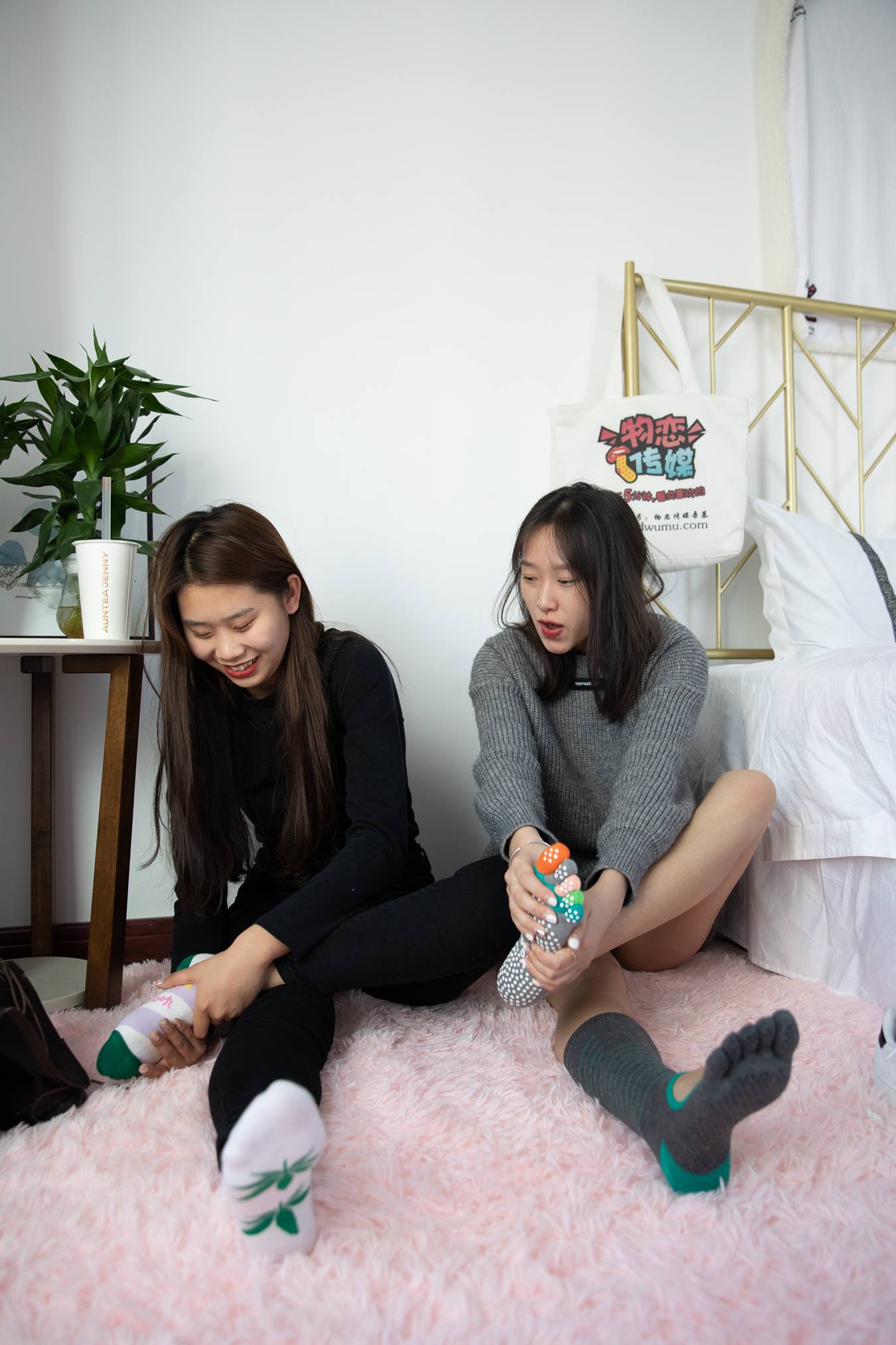 图片[69]-物恋传媒 NO.696 闺蜜-玉兰露珠[163P] – 速更版-美库