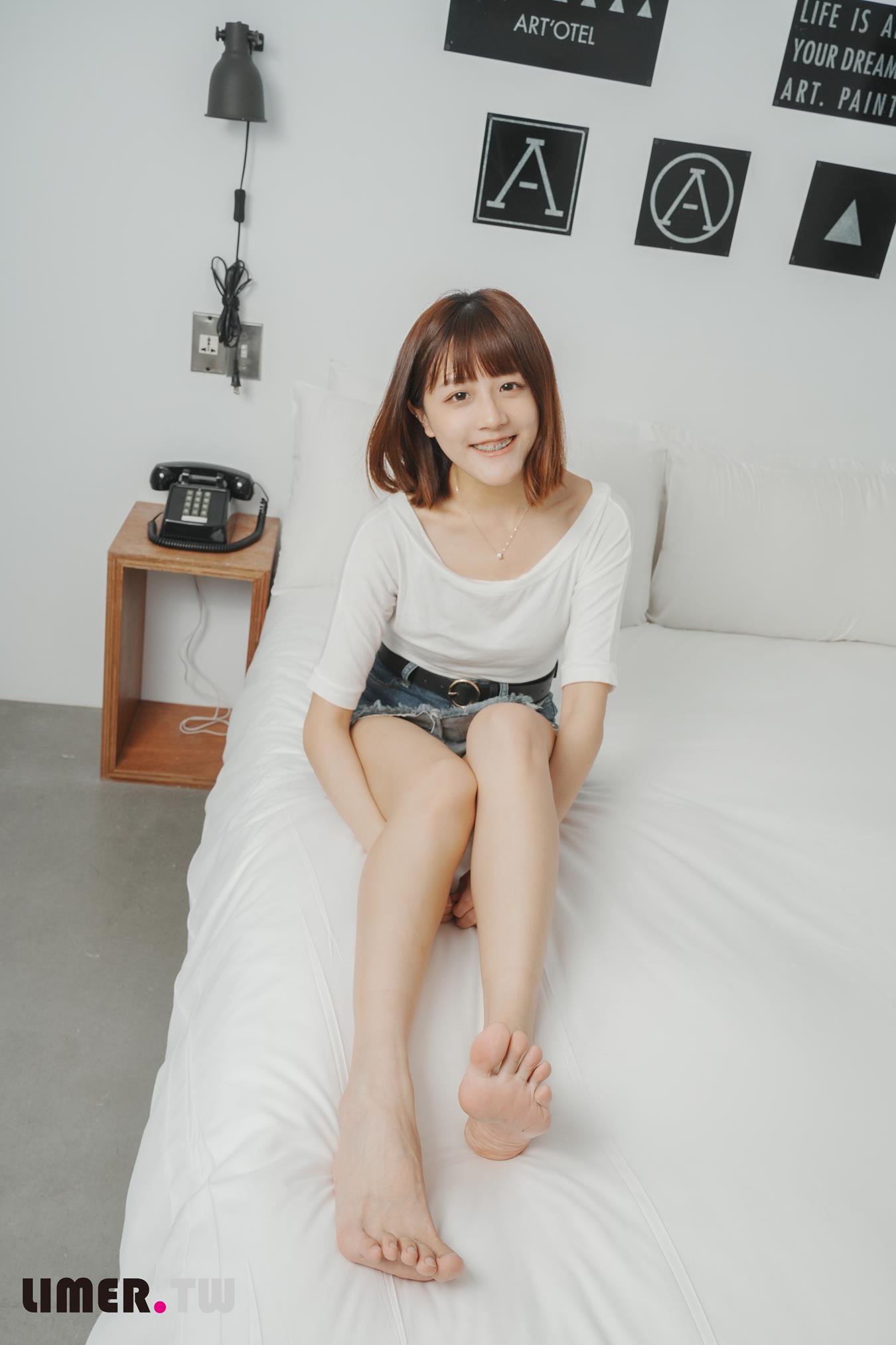 图片[44]-Limerence原创 NO.036 Betty 微笑女孩极致裸足[170P] – 速更版-美库