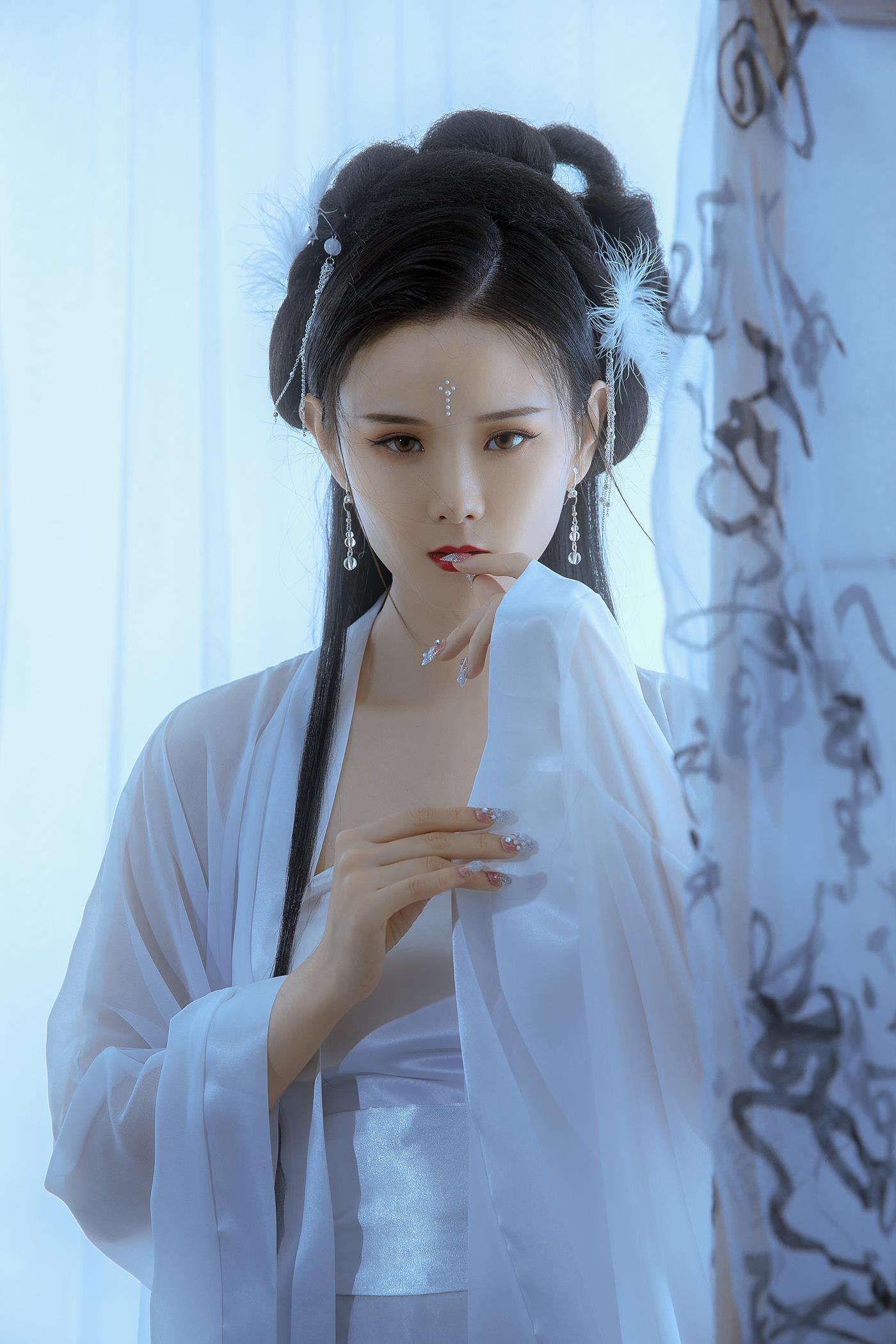 图片[23]-[YITUYU艺图语] 2022.03.05 青狐 欣宝 [22P] – 速更版-美库