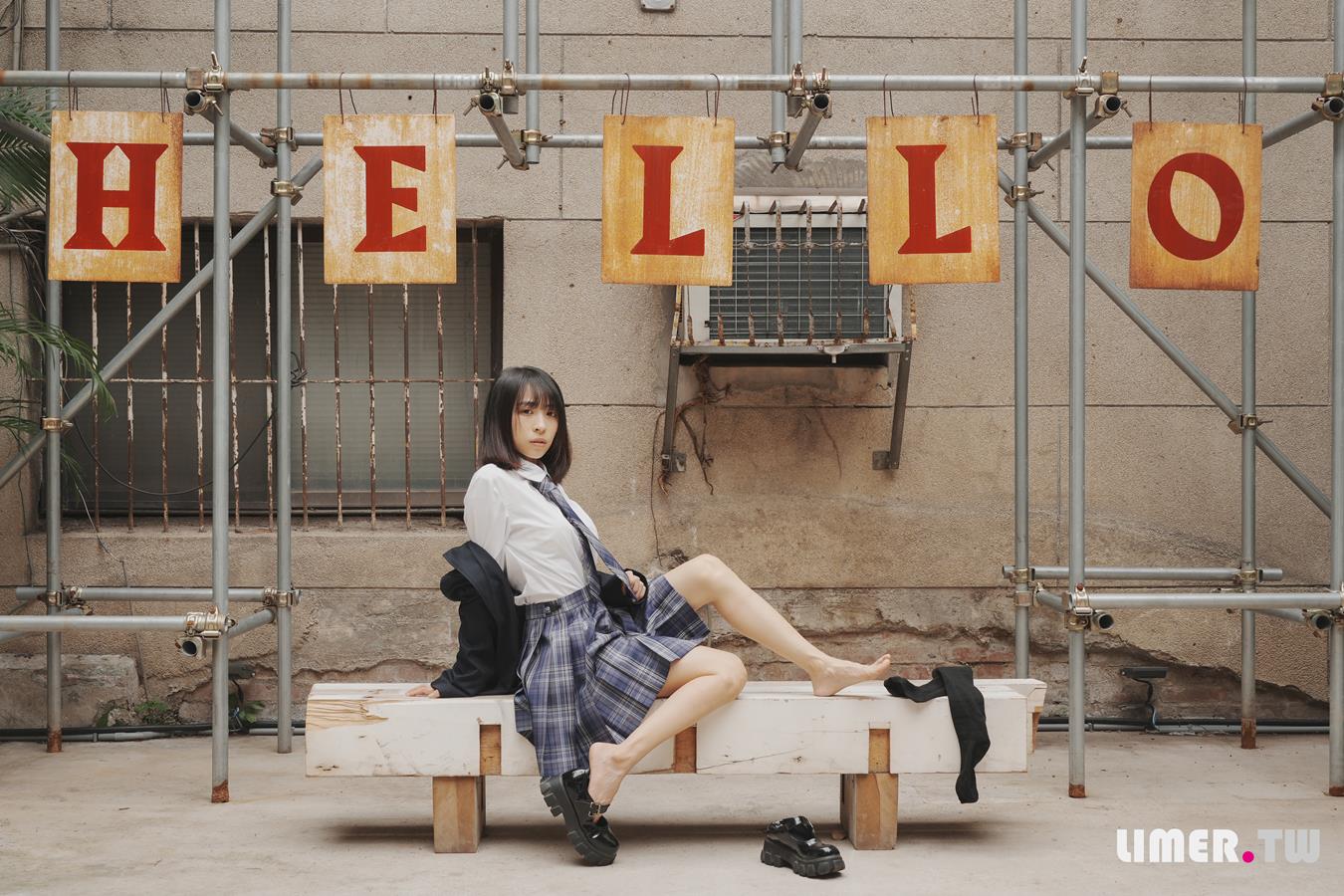 图片[33]-Limerence原创 NO.037 子子 JK小腿袜到裸足的偷窥视角[181P] – 速更版-美库