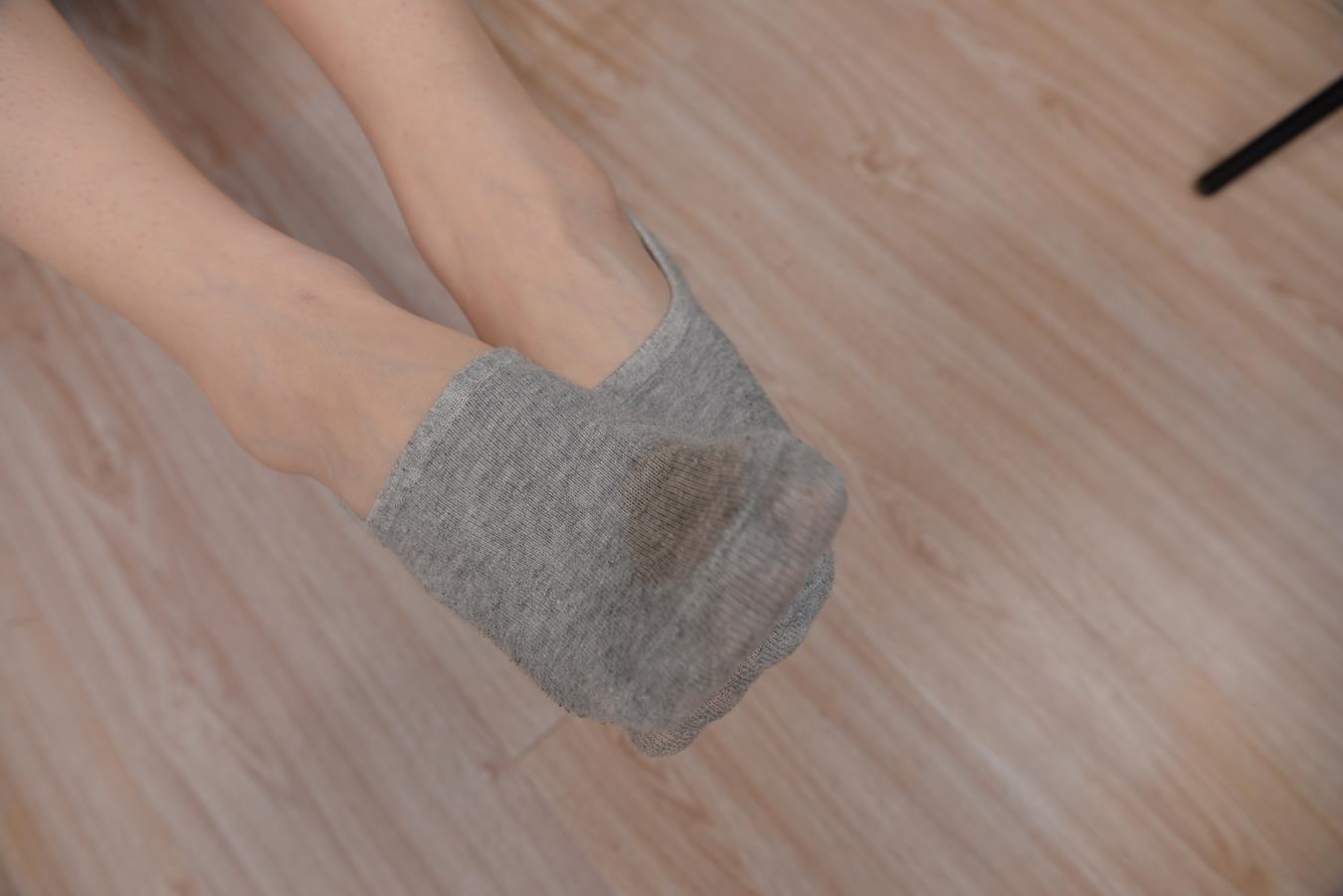 图片[75]-[Sexy Asian Girls Feet] No.010 美女baby 连衣裙棉袜裸足 下 [93P] – 速更版-美库