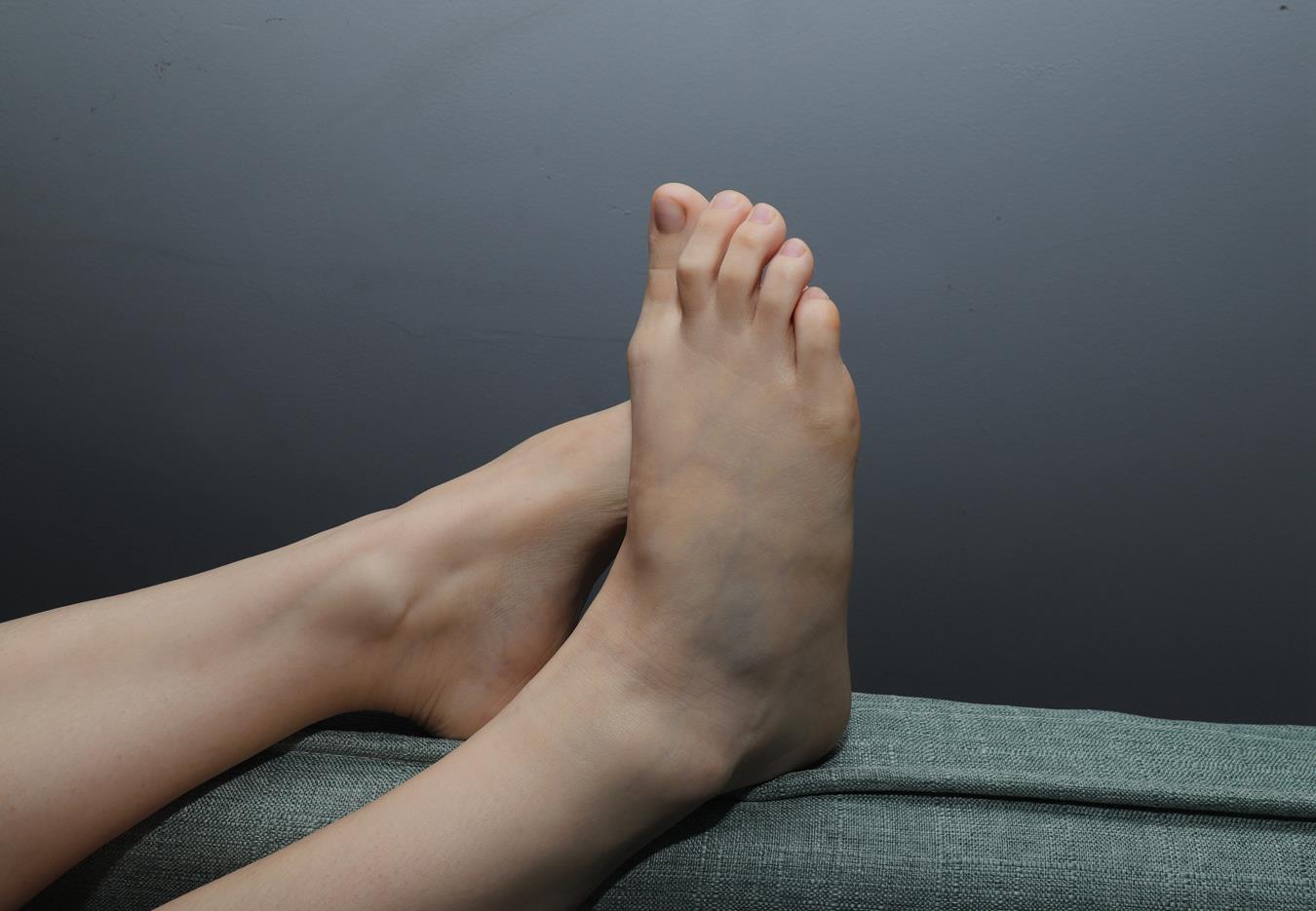 图片[64]-[Pary学生模拍] No.007 极品美女小芳大冬天穿上姓感吊带展示美jiao [155P] – 速更版-美库