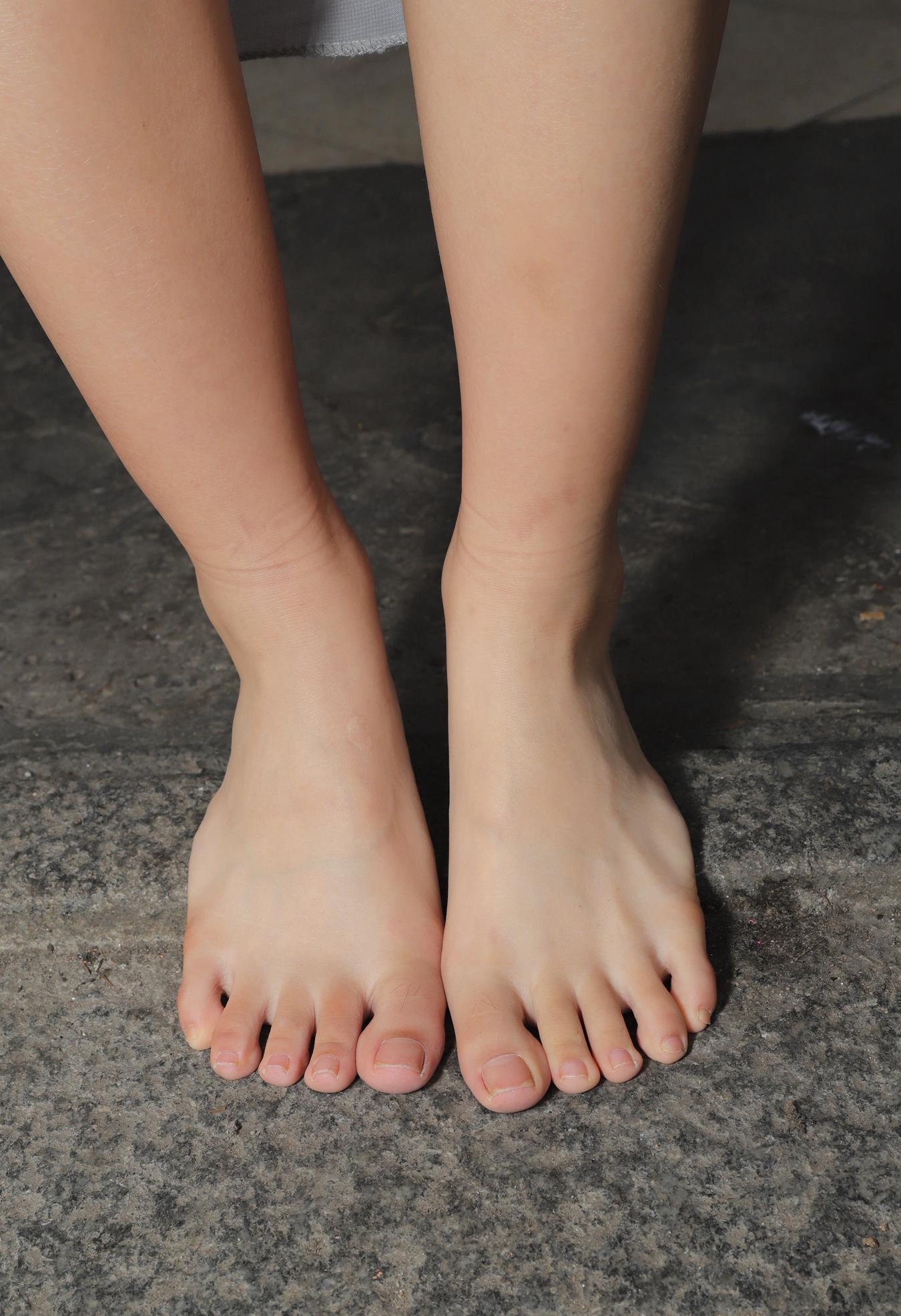 图片[30]-[Pary学生模拍] No.017 小淇穿上汉服赤脚游玩古镇 [134P] – 速更版-美库