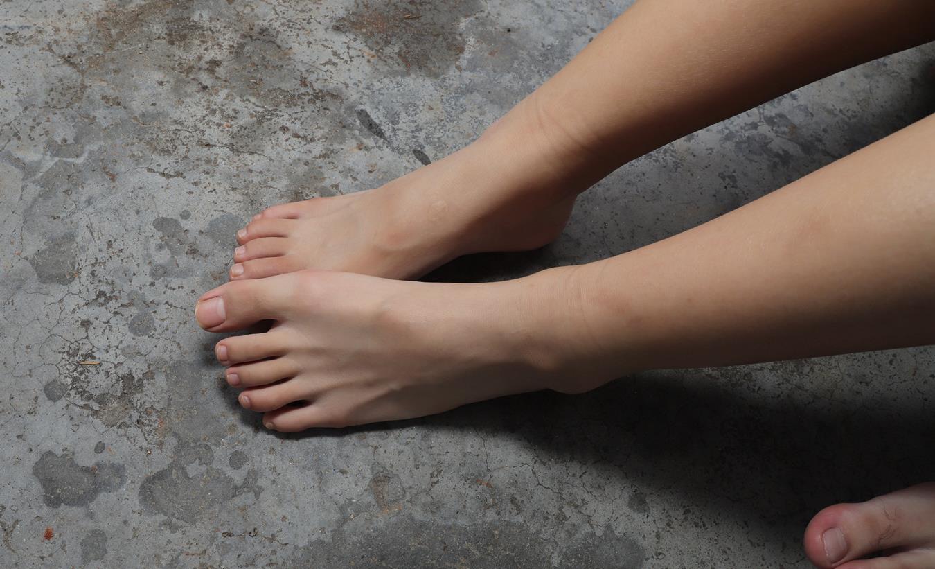 图片[39]-[Pary学生模拍] No.017 小淇穿上汉服赤脚游玩古镇 [134P] – 速更版-美库