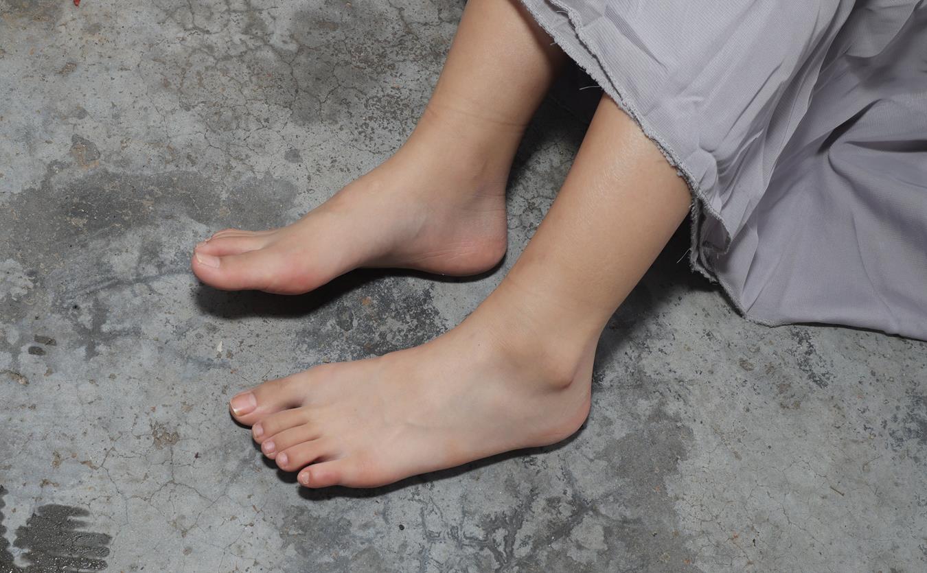 图片[44]-[Pary学生模拍] No.017 小淇穿上汉服赤脚游玩古镇 [134P] – 速更版-美库