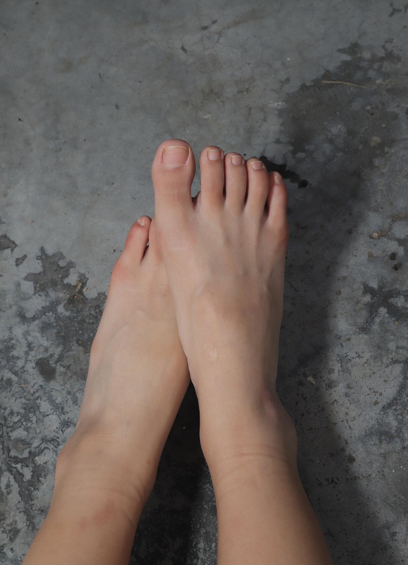 图片[52]-[Pary学生模拍] No.017 小淇穿上汉服赤脚游玩古镇 [134P] – 速更版-美库