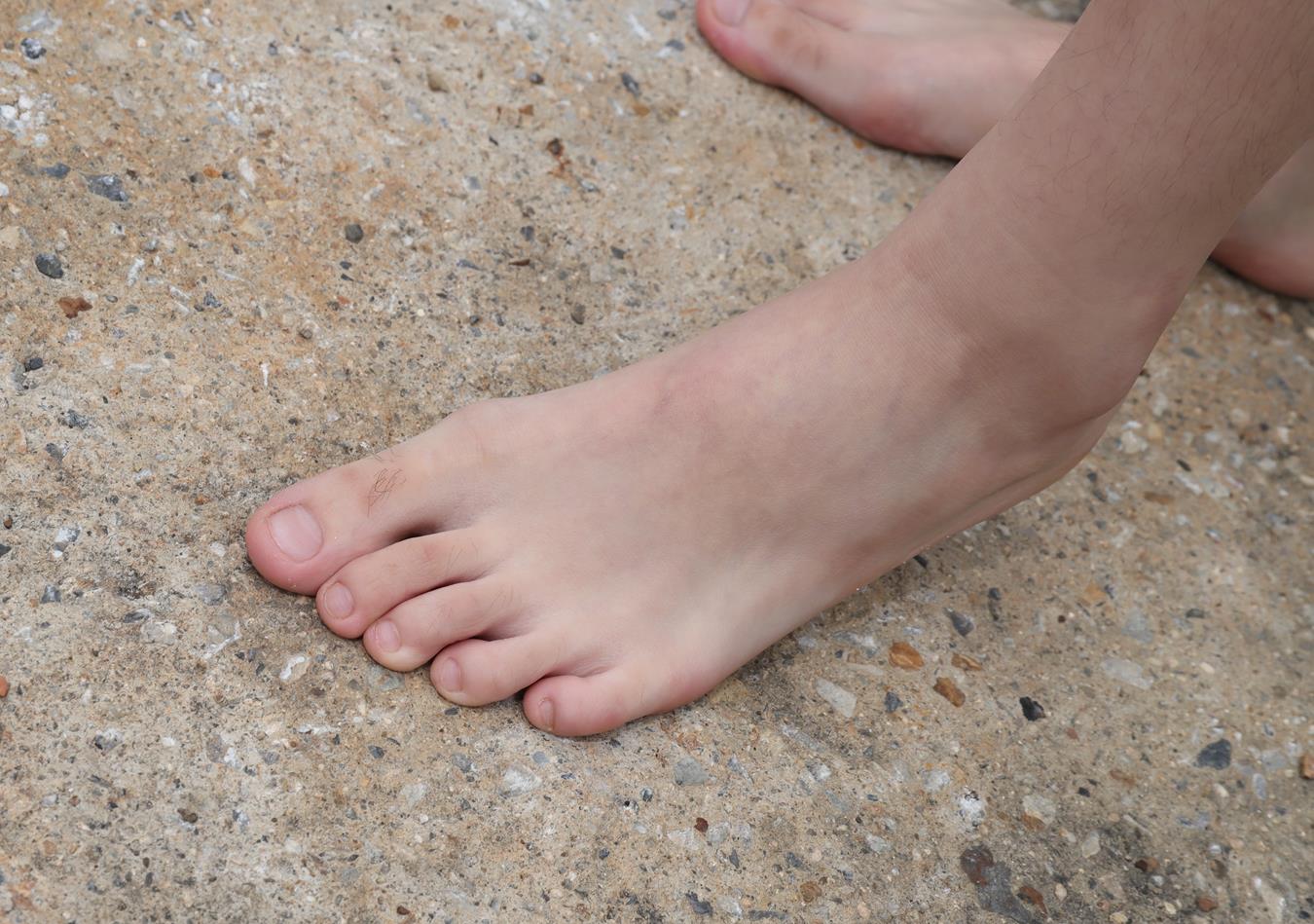 图片[53]-[Pary学生模拍] No.018 珊珊创意产业园吊带赤脚 [97P] – 速更版-美库