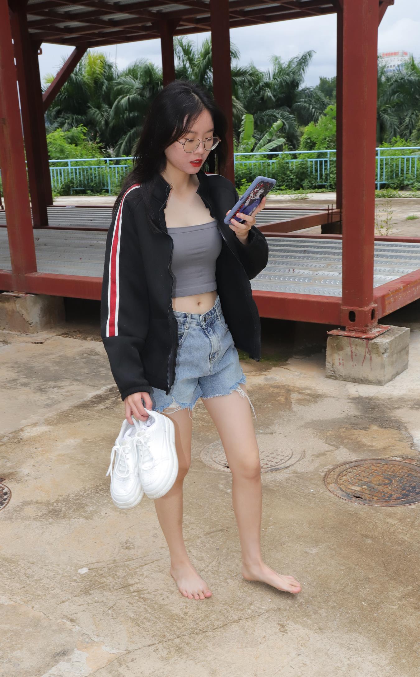 图片[80]-[Pary学生模拍] No.018 珊珊创意产业园吊带赤脚 [97P] – 速更版-美库