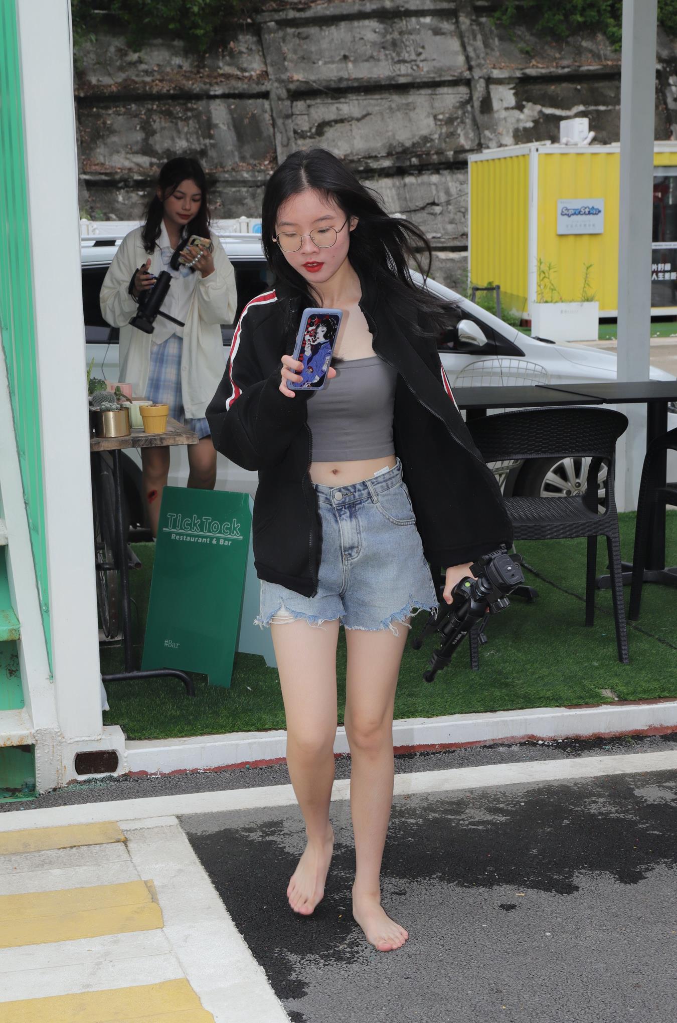 图片[84]-[Pary学生模拍] No.018 珊珊创意产业园吊带赤脚 [97P] – 速更版-美库