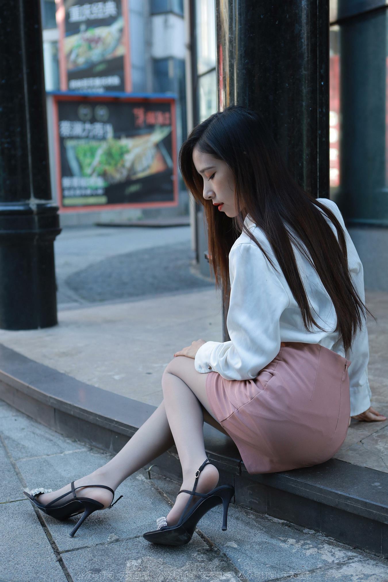 图片[48]-[IESS异思趣向] 耽丝 221018美子 [88P] – 速更版-美库