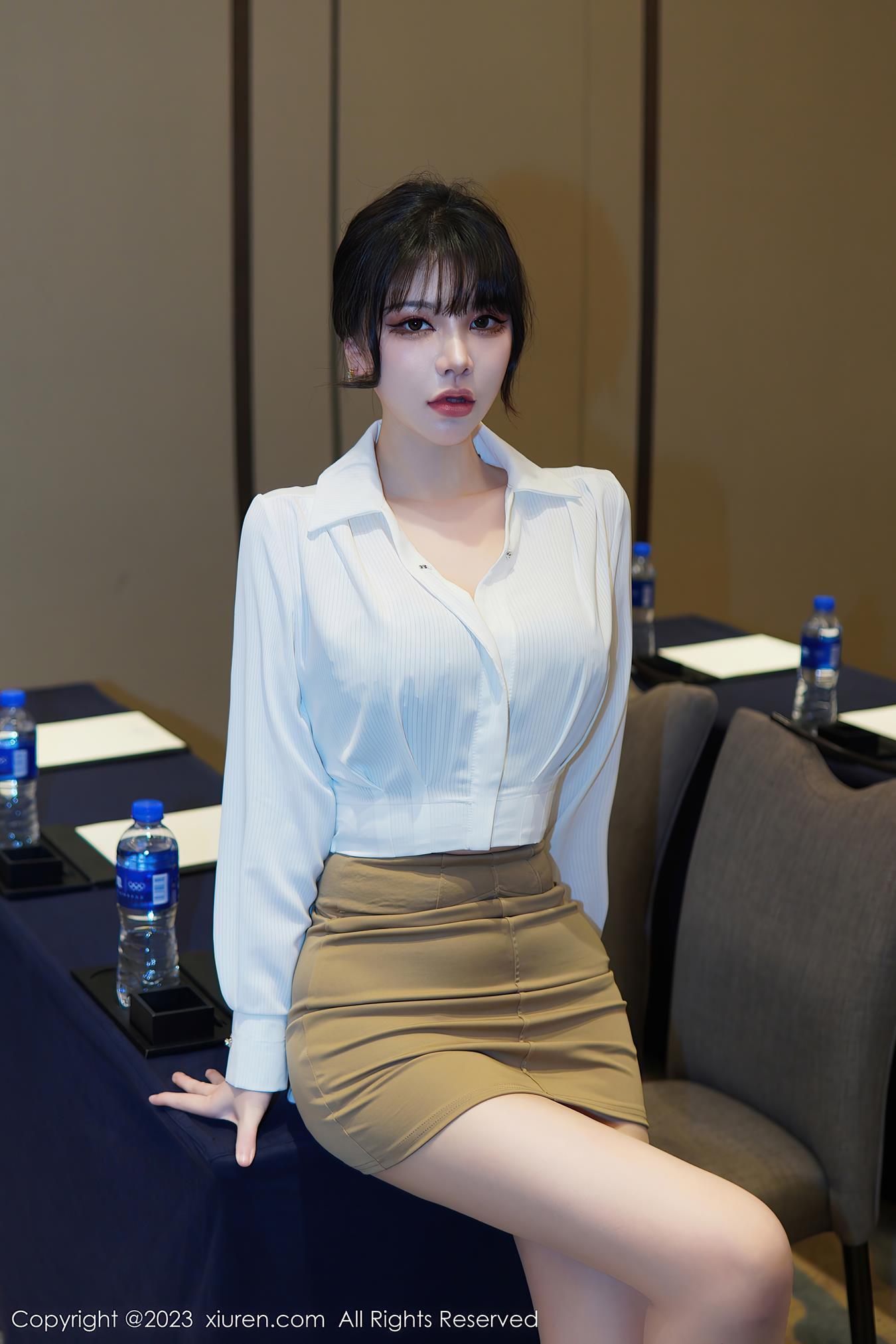 图片[72]-[XiuRen秀人网] 2023.01.10 No.6111 桃桃子_ 短裙美腿[77P] – 速更版-美库