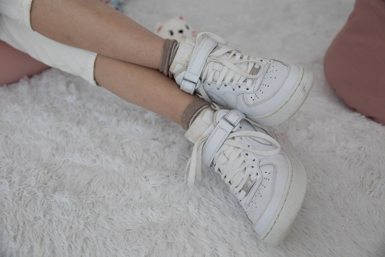 图片[25]-物恋传媒 NO.700 苏镶-雨里的心[146P] – 速更版-美库