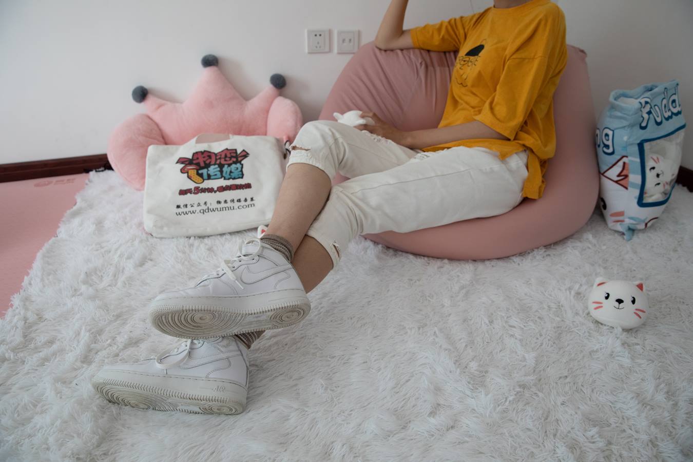 图片[30]-物恋传媒 NO.700 苏镶-雨里的心[146P] – 速更版-美库