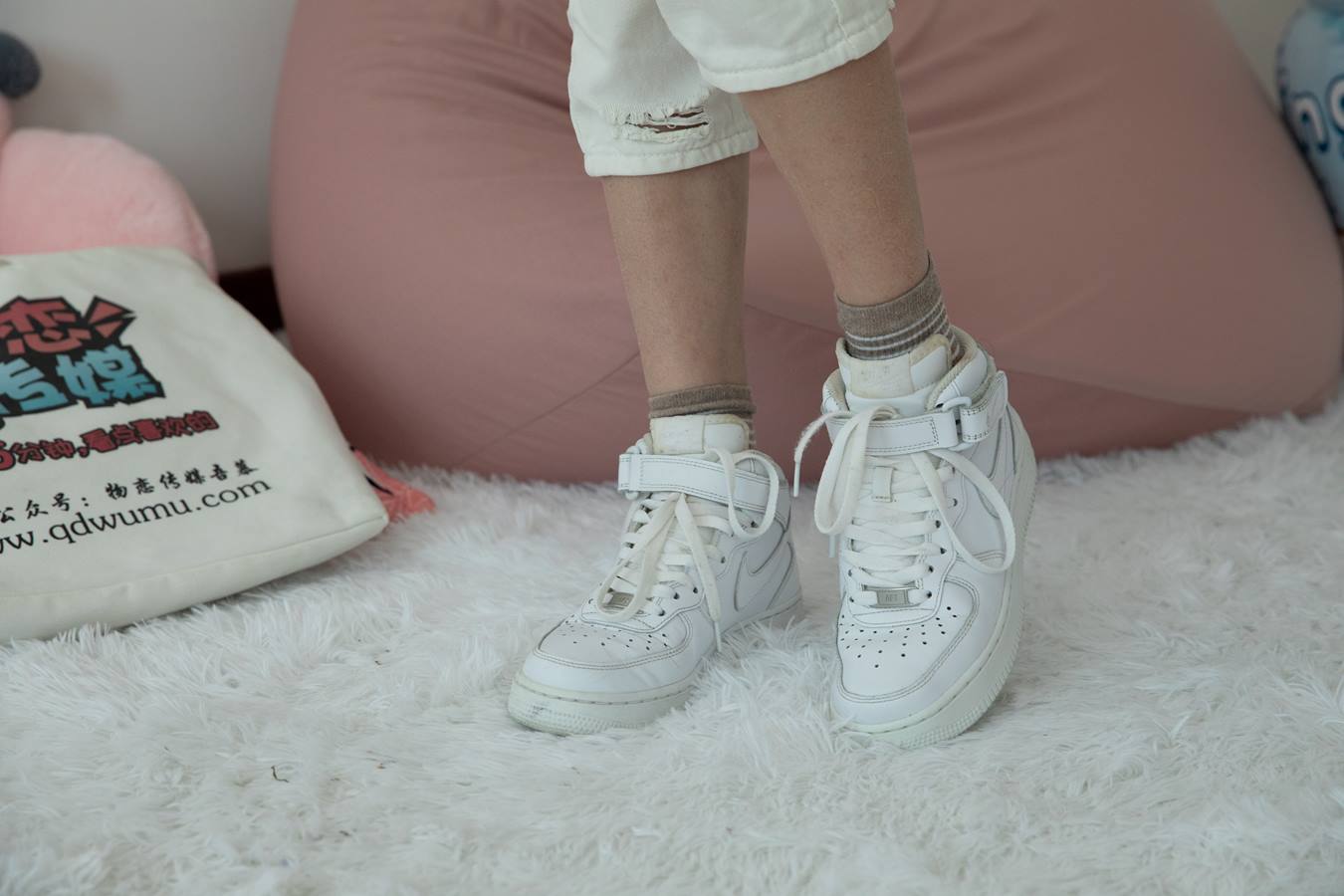 图片[42]-物恋传媒 NO.700 苏镶-雨里的心[146P] – 速更版-美库