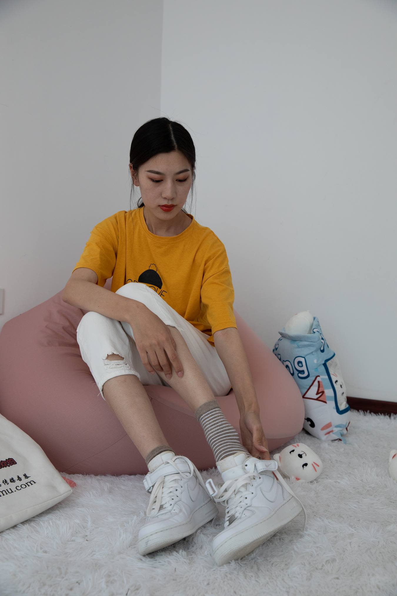 图片[49]-物恋传媒 NO.700 苏镶-雨里的心[146P] – 速更版-美库