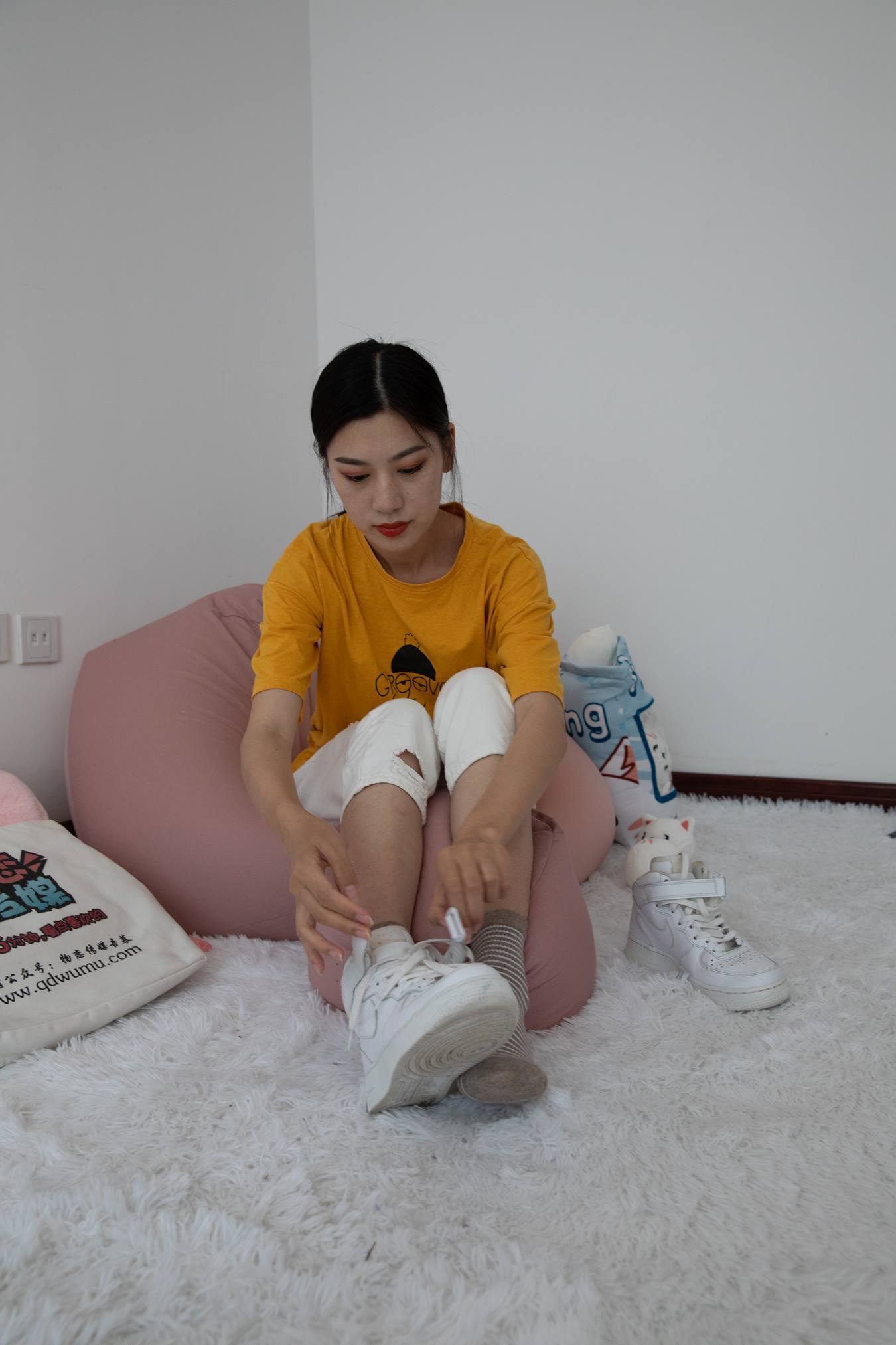 图片[70]-物恋传媒 NO.700 苏镶-雨里的心[146P] – 速更版-美库