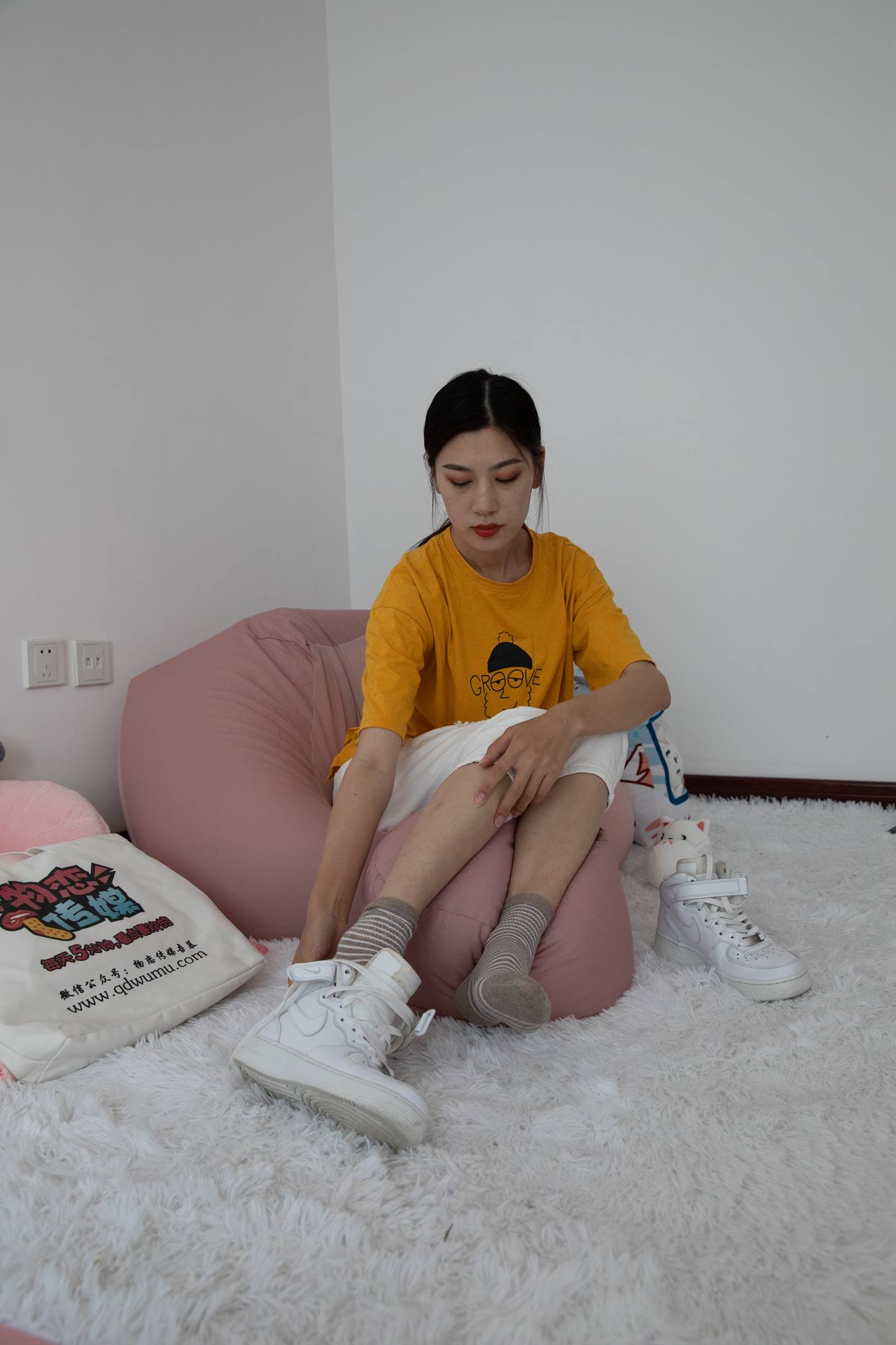 图片[74]-物恋传媒 NO.700 苏镶-雨里的心[146P] – 速更版-美库