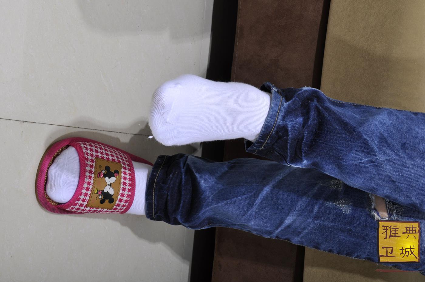 图片[27]-雅典卫城 破洞牛仔裤 2010-065 [184P] – 速更版-美库