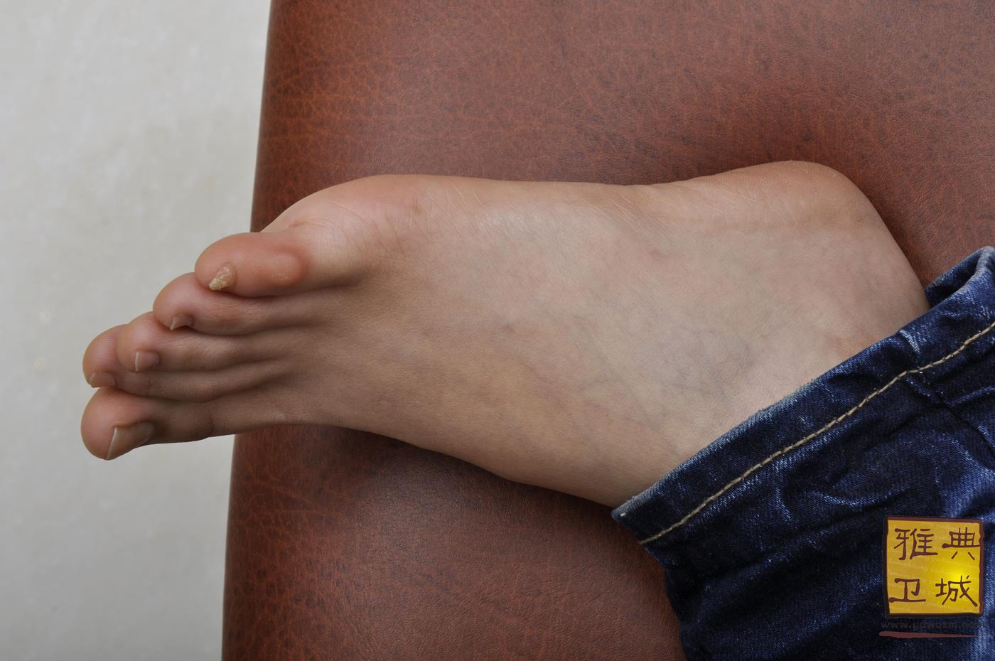 图片[93]-雅典卫城 破洞牛仔裤 2010-065 [184P] – 速更版-美库