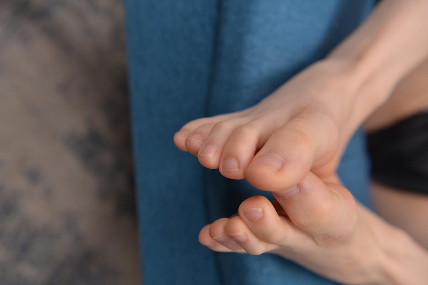 图片[43]-[Sexy Asian Girls Feet] No.011 美女baby百褶裙高跟裸足 [97P] – 速更版-美库