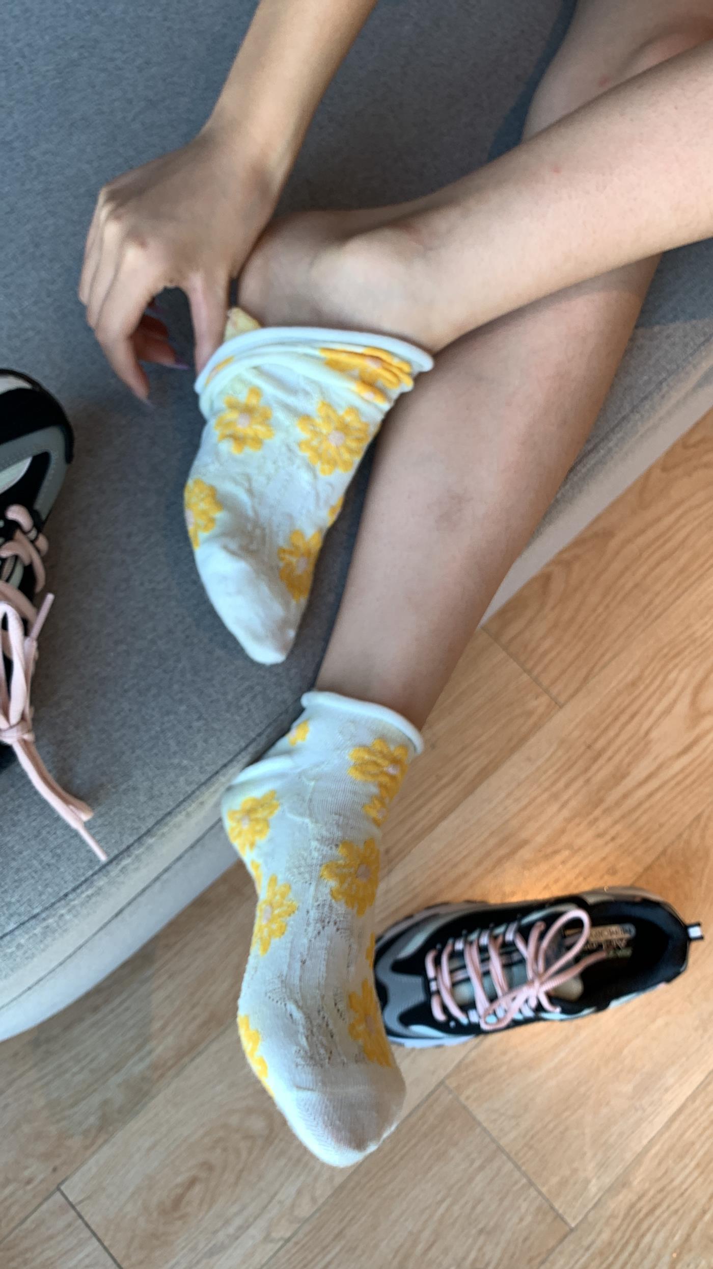 图片[10]-[誉铭传媒]袜足摄影 2023年《01月整合福利》[143P] – 速更版-美库