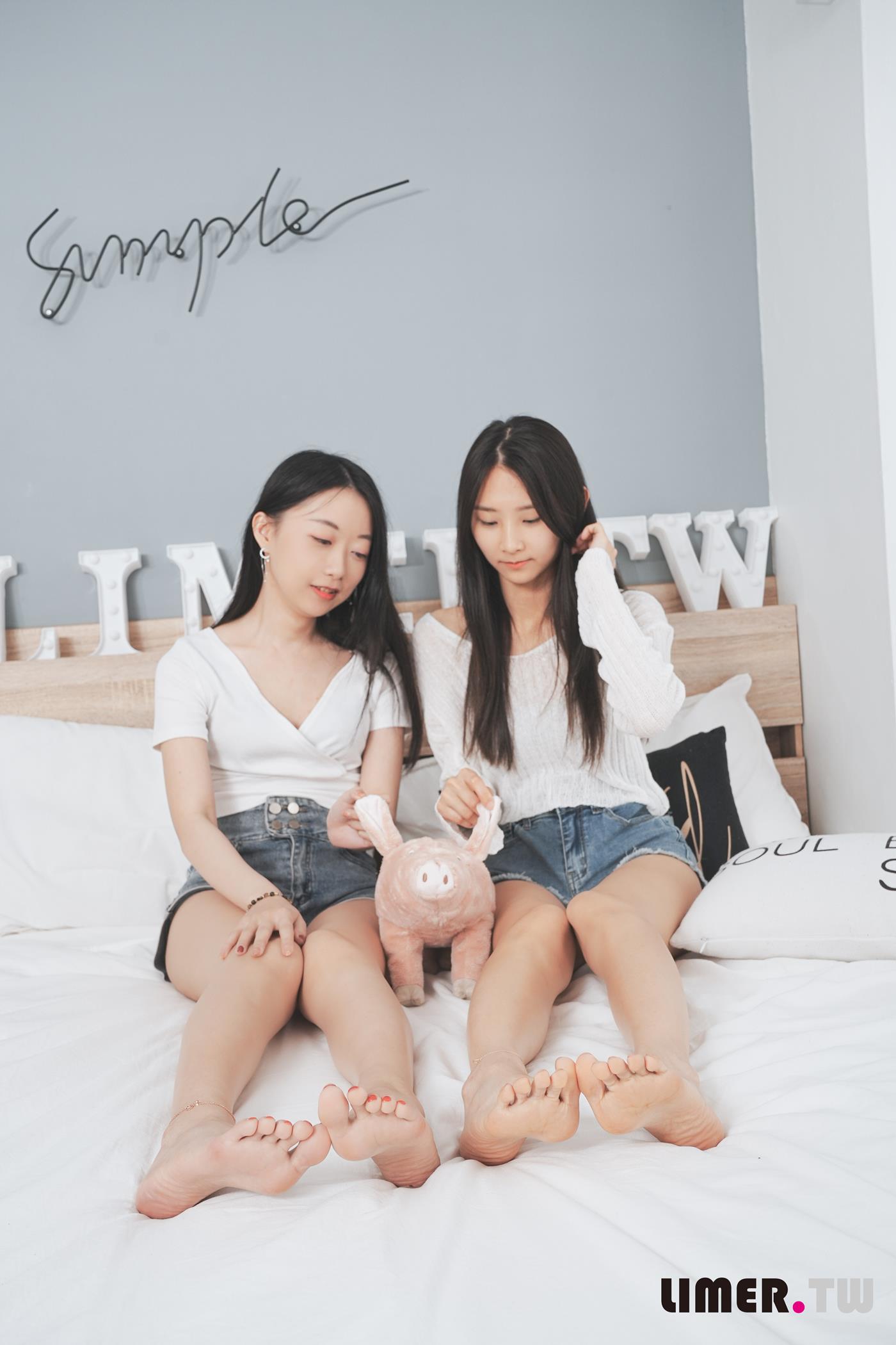图片[38]-Limerence原创 NO.040 EJ+Syuan 女女足底TK地狱崩溃求饶[140P] – 速更版-美库