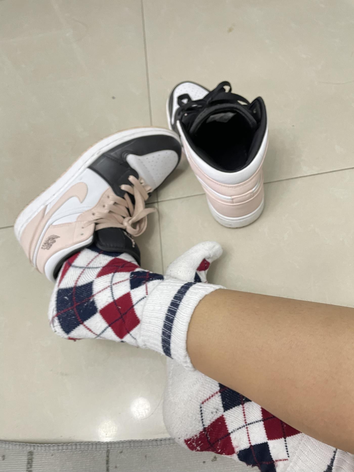 图片[57]-[誉铭传媒]袜足摄影 2023年《01月整合福利》[143P] – 速更版-美库