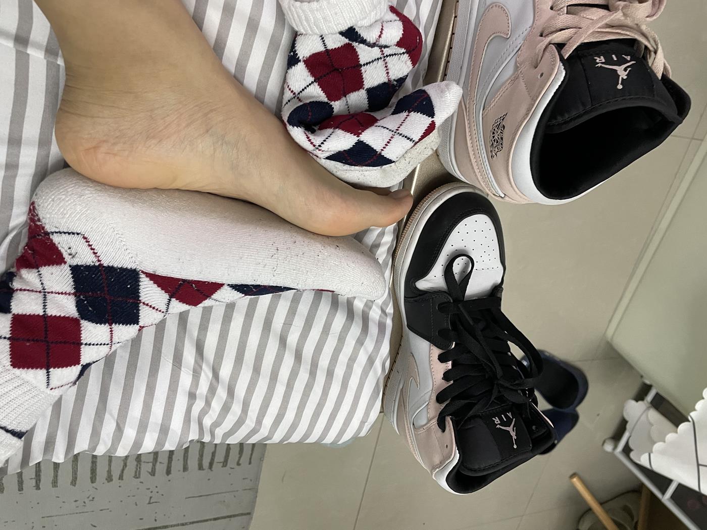 图片[64]-[誉铭传媒]袜足摄影 2023年《01月整合福利》[143P] – 速更版-美库