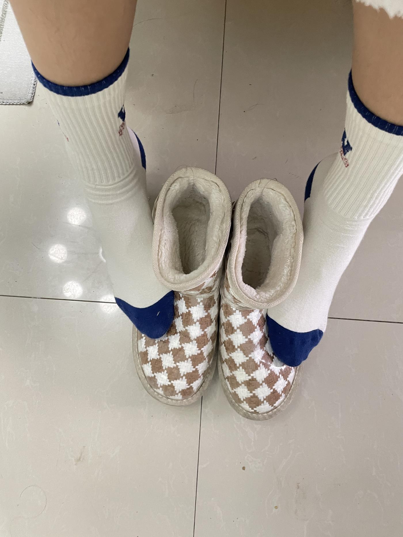 图片[80]-[誉铭传媒]袜足摄影 2023年《01月整合福利》[143P] – 速更版-美库