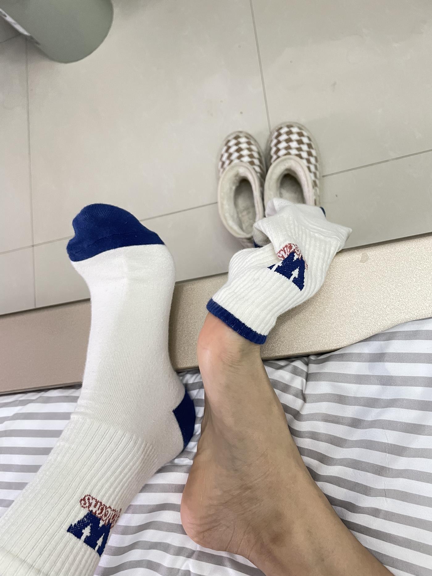 图片[88]-[誉铭传媒]袜足摄影 2023年《01月整合福利》[143P] – 速更版-美库