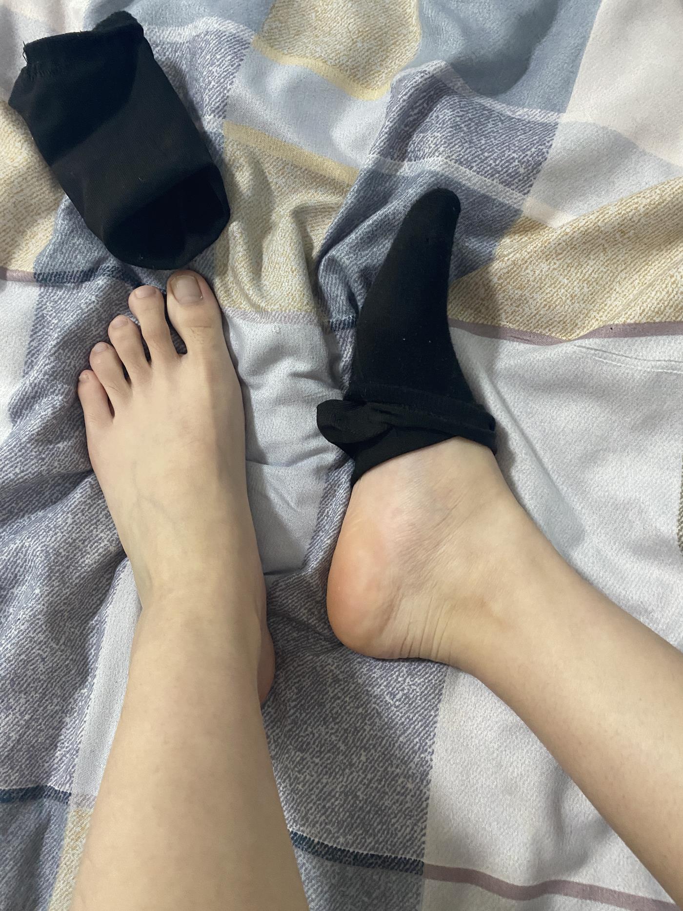 图片[117]-[誉铭传媒]袜足摄影 2023年《01月整合福利》[143P] – 速更版-美库