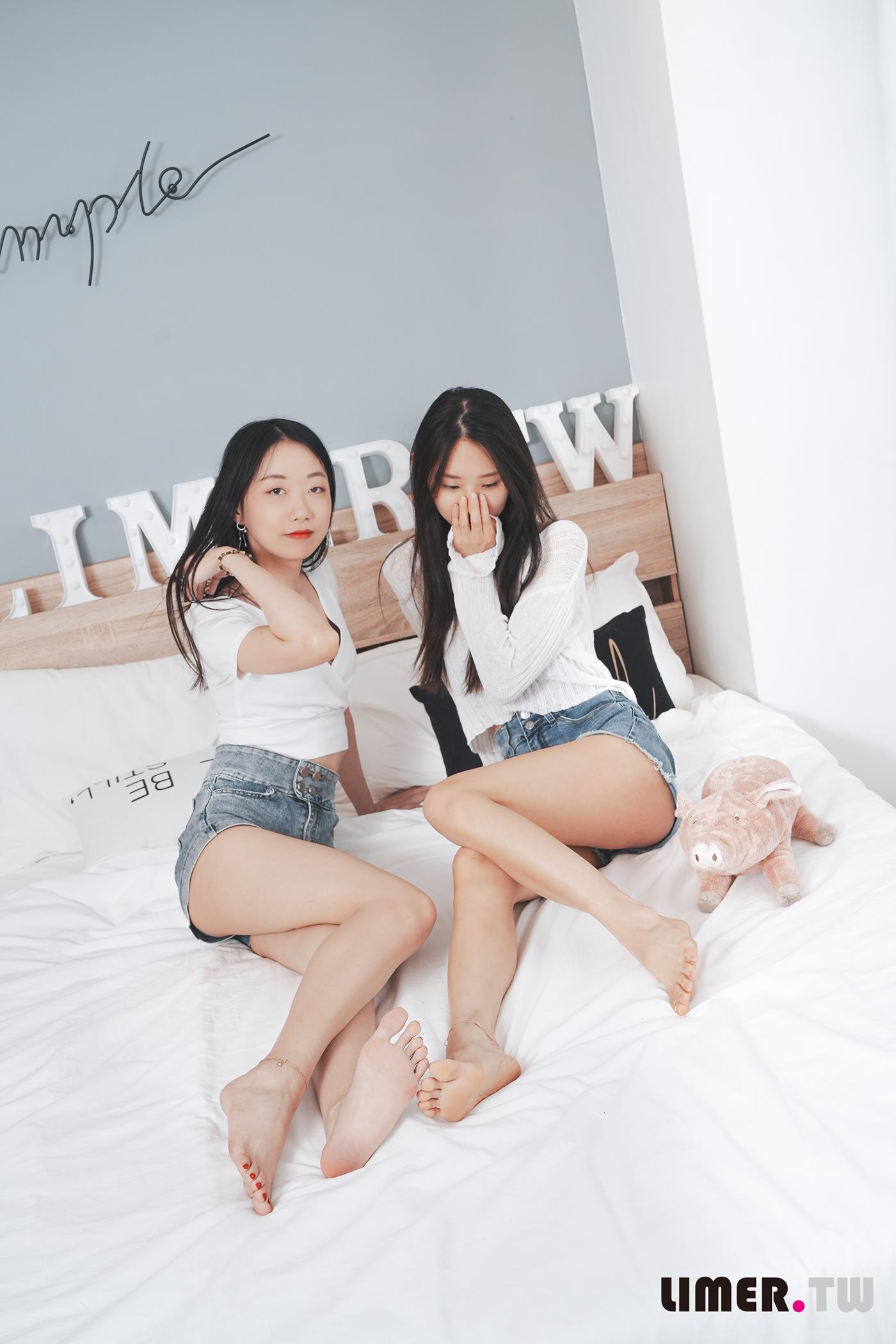 图片[141]-Limerence原创 NO.040 EJ+Syuan 女女足底TK地狱崩溃求饶[140P] – 速更版-美库