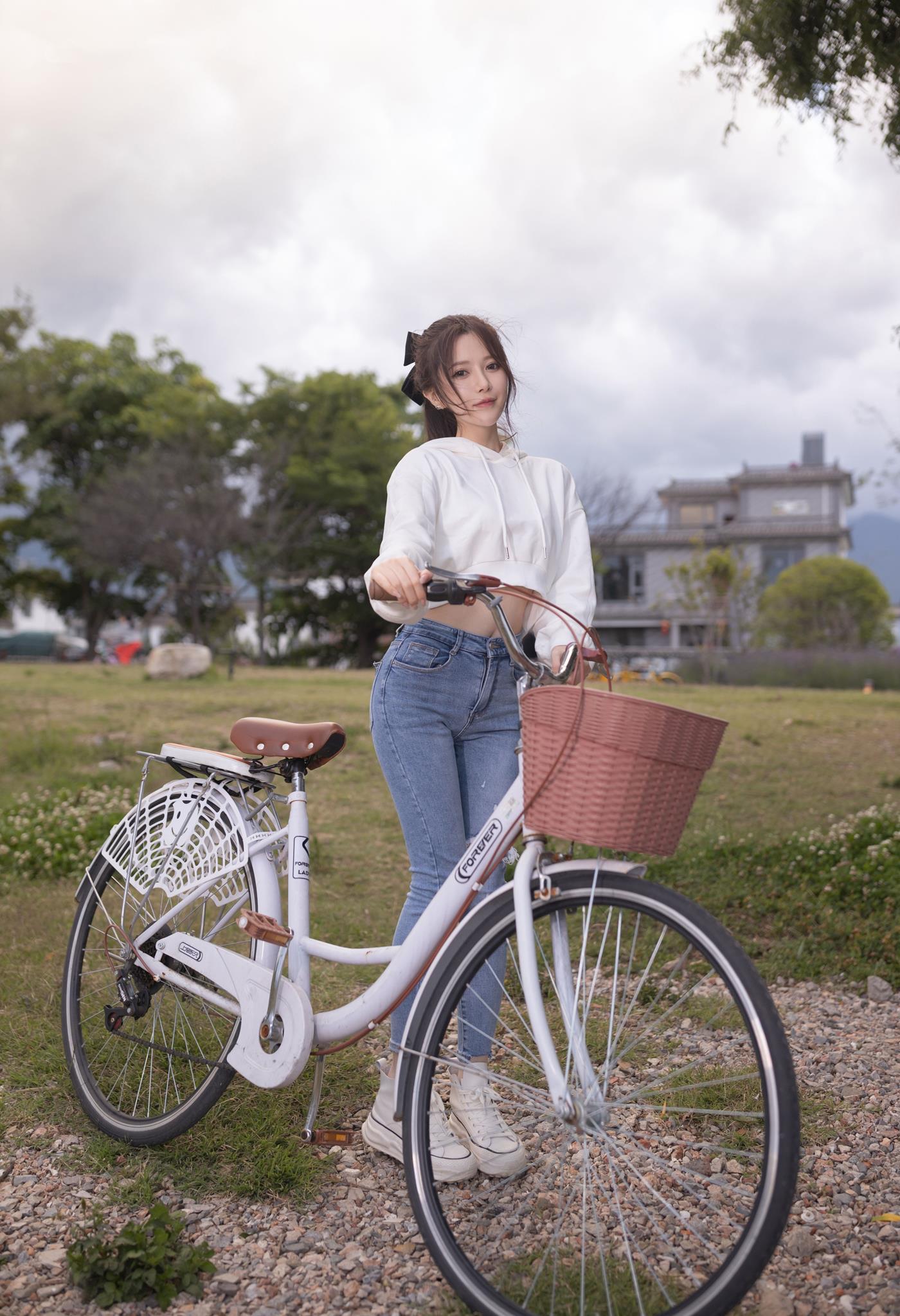 图片[14]-鱼子酱 牛仔情趣写真 [36P] – 速更版-美库