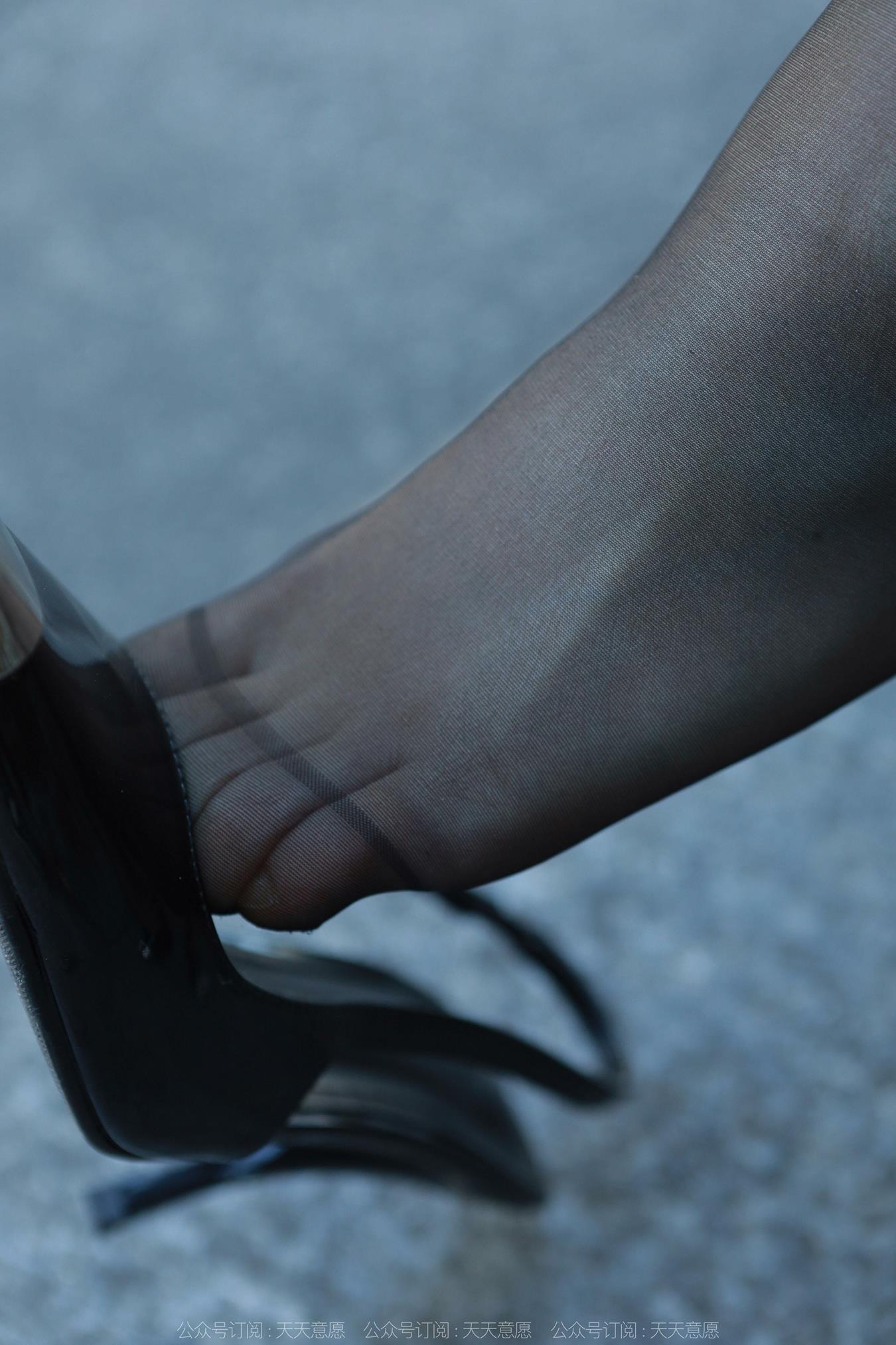 图片[36]-[IESS异思趣向] 耽丝 221021小婕 [90P] – 速更版-美库